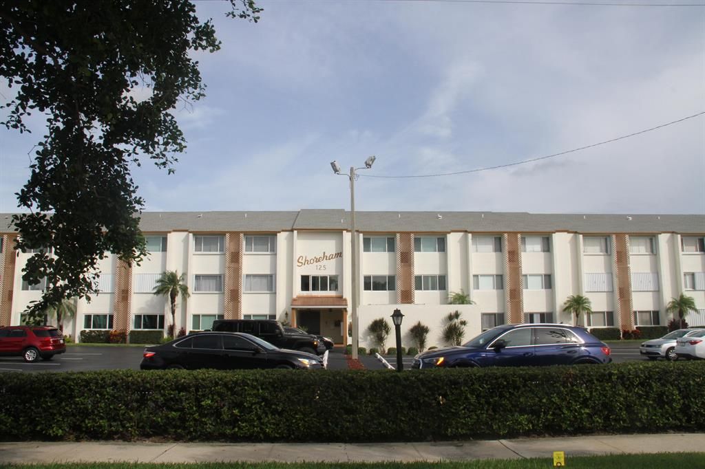 Photo of 125 Shore Court #307b, North Palm Beach, FL 33408 (MLS # R10755218)