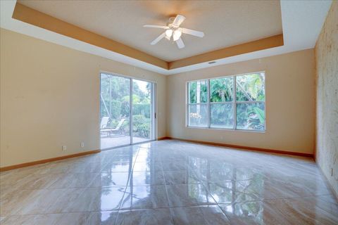 A home in Lake Worth