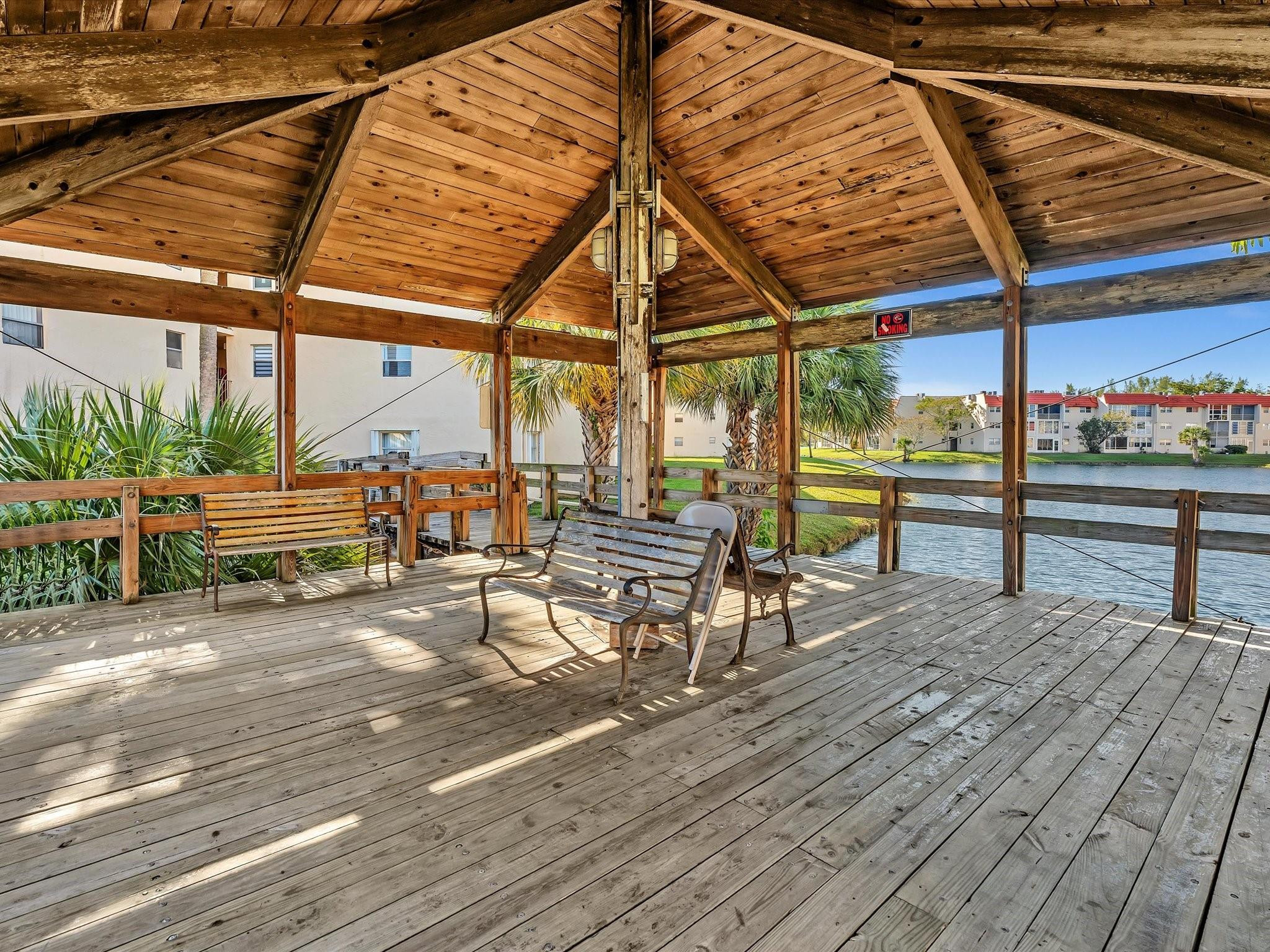 Sunrise Lakes - Residential