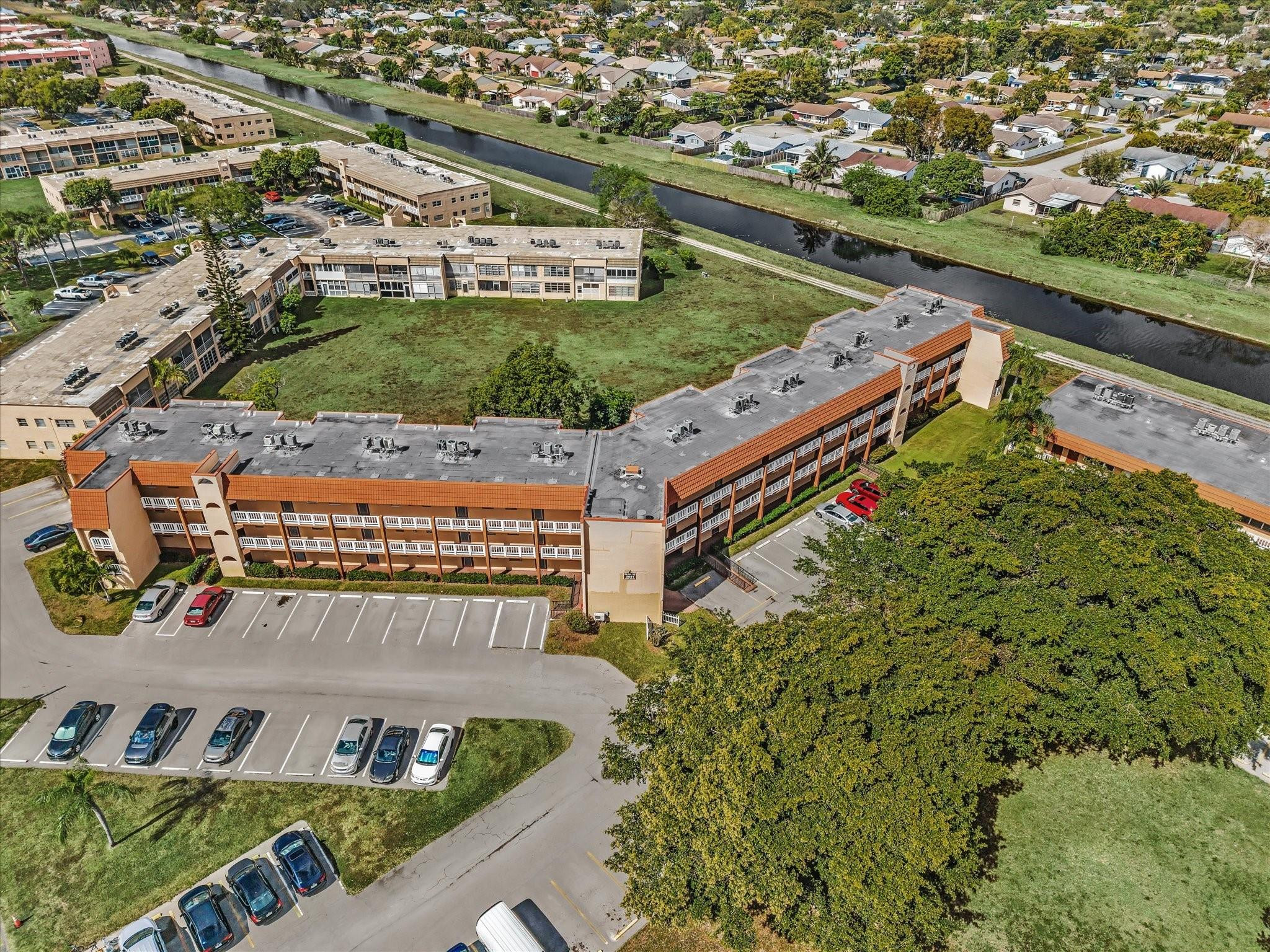 Sunrise Lakes - Residential