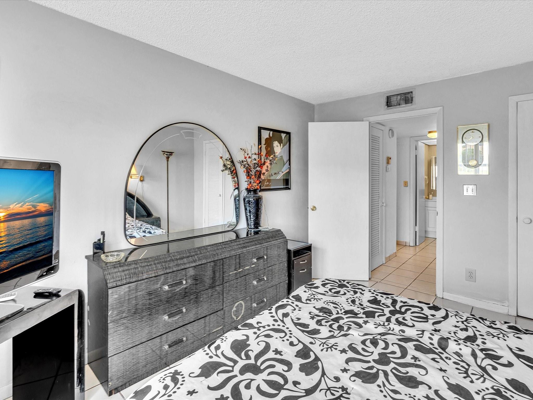 Sunrise Lakes - Residential