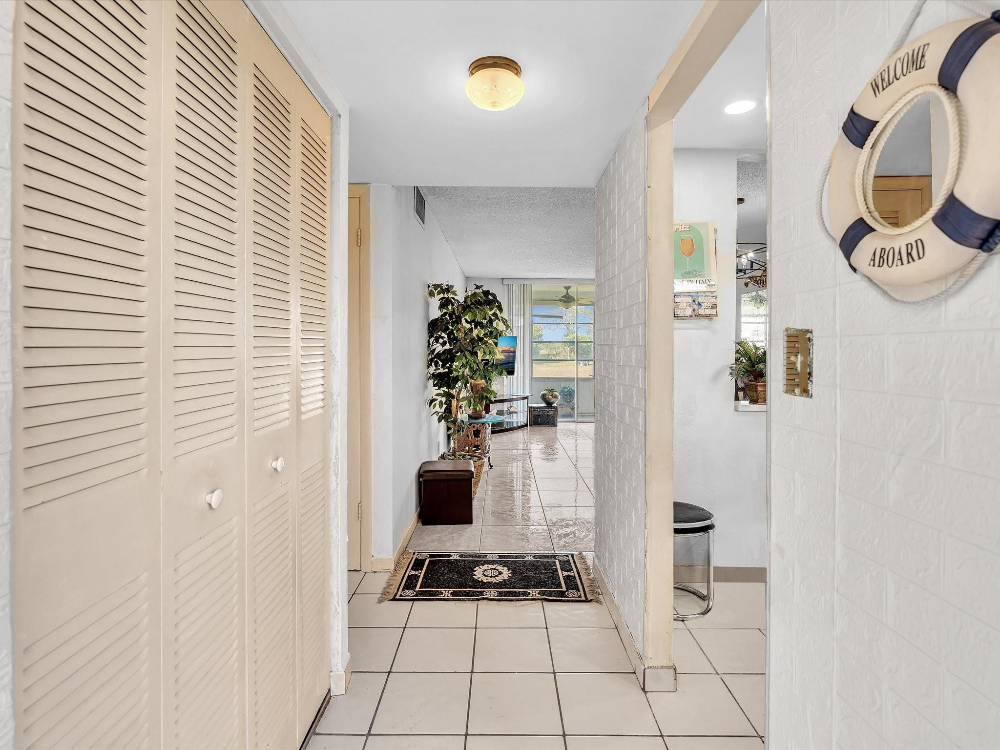 Sunrise Lakes - Residential