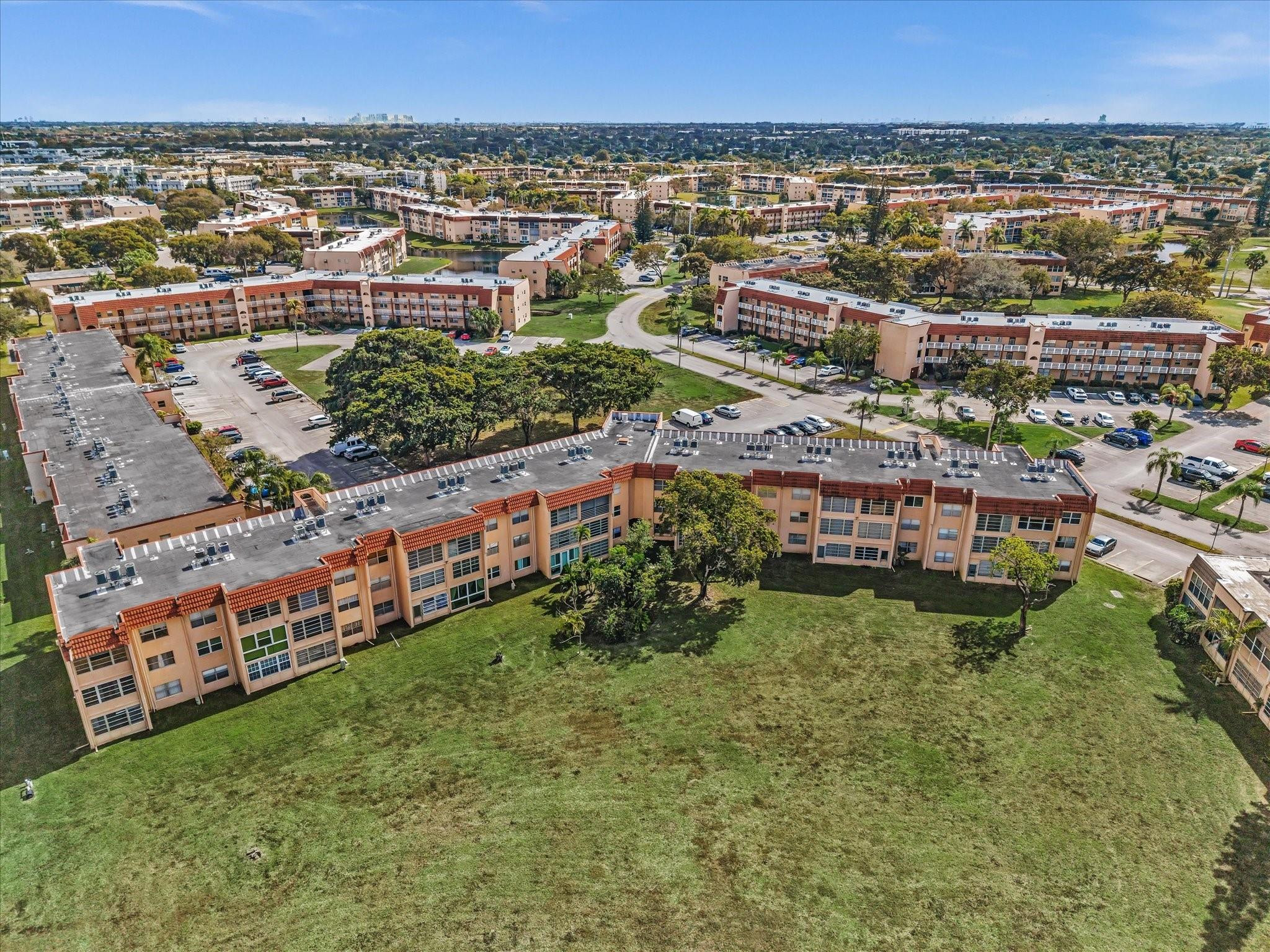 Sunrise Lakes - Residential