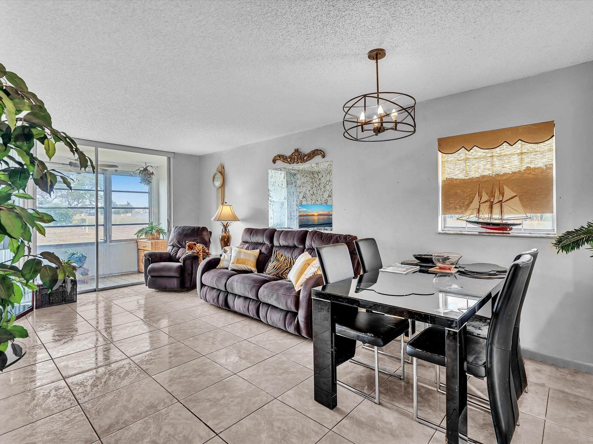 Sunrise Lakes - Residential