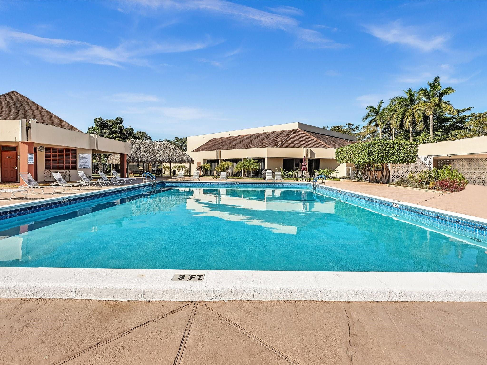 Sunrise Lakes - Residential