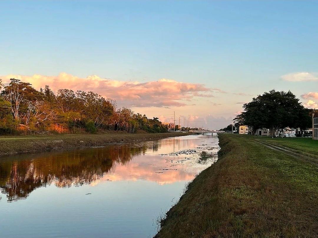 Sunrise Lakes - Residential