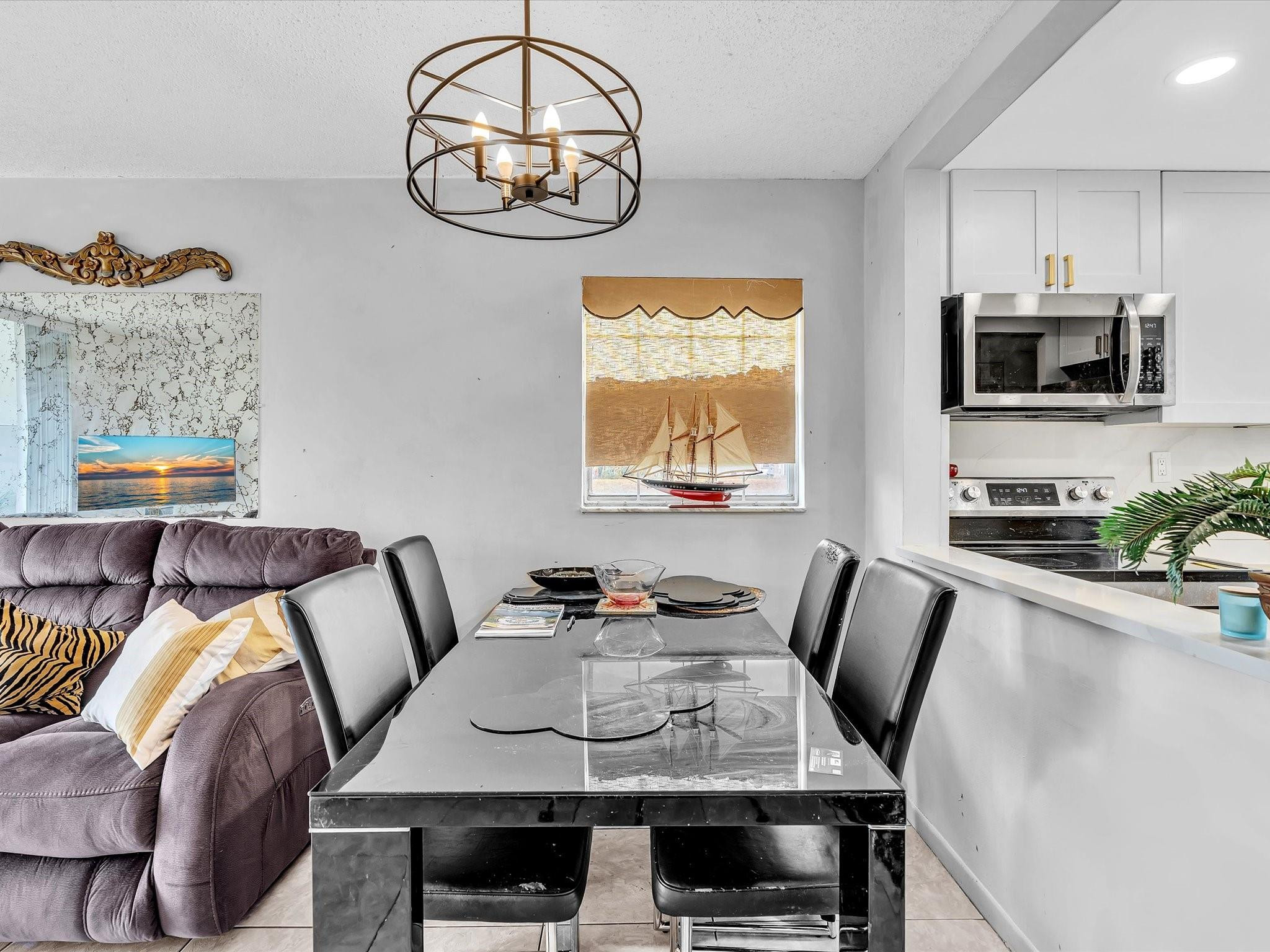 Sunrise Lakes - Residential