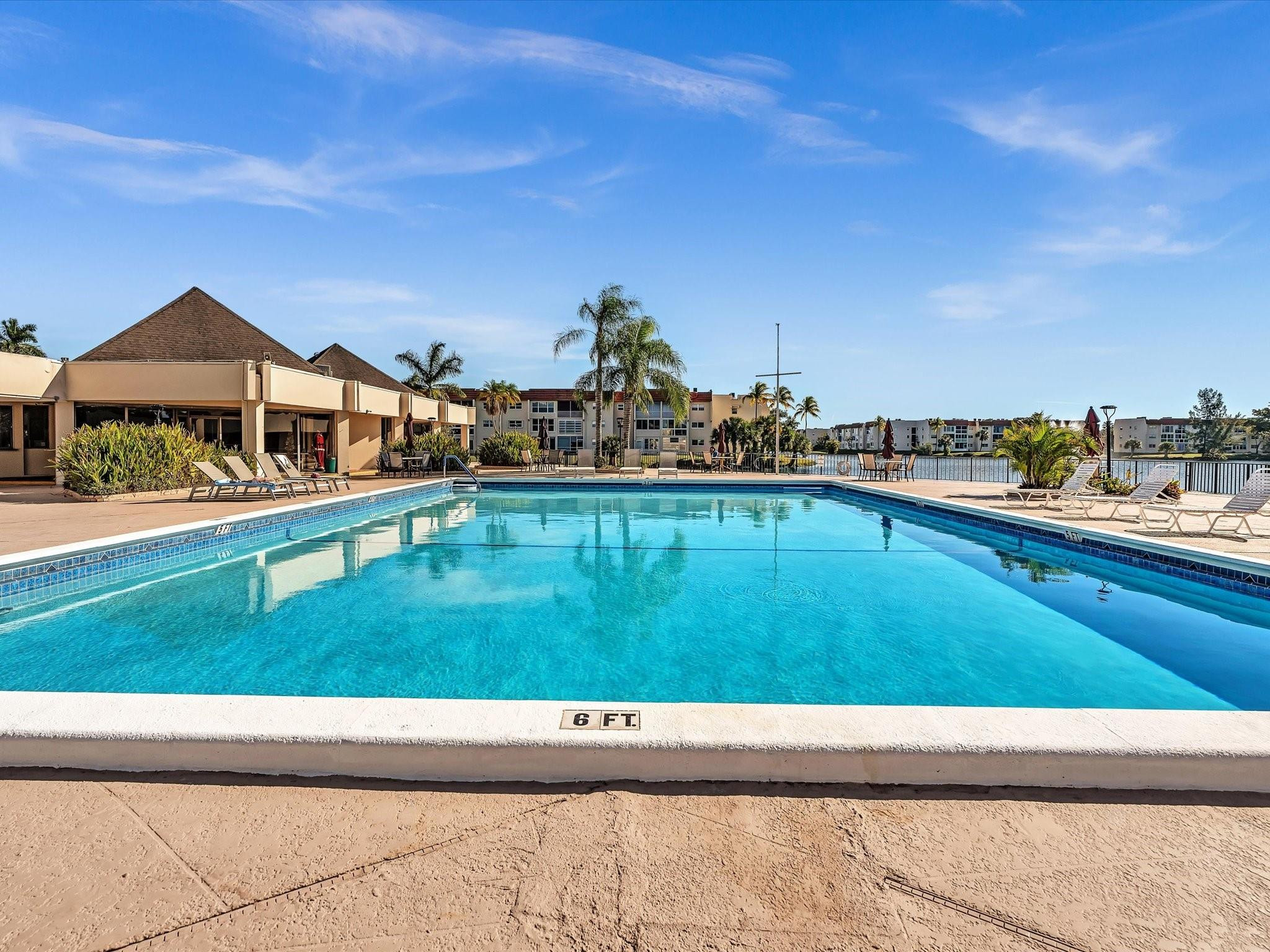 Sunrise Lakes - Residential