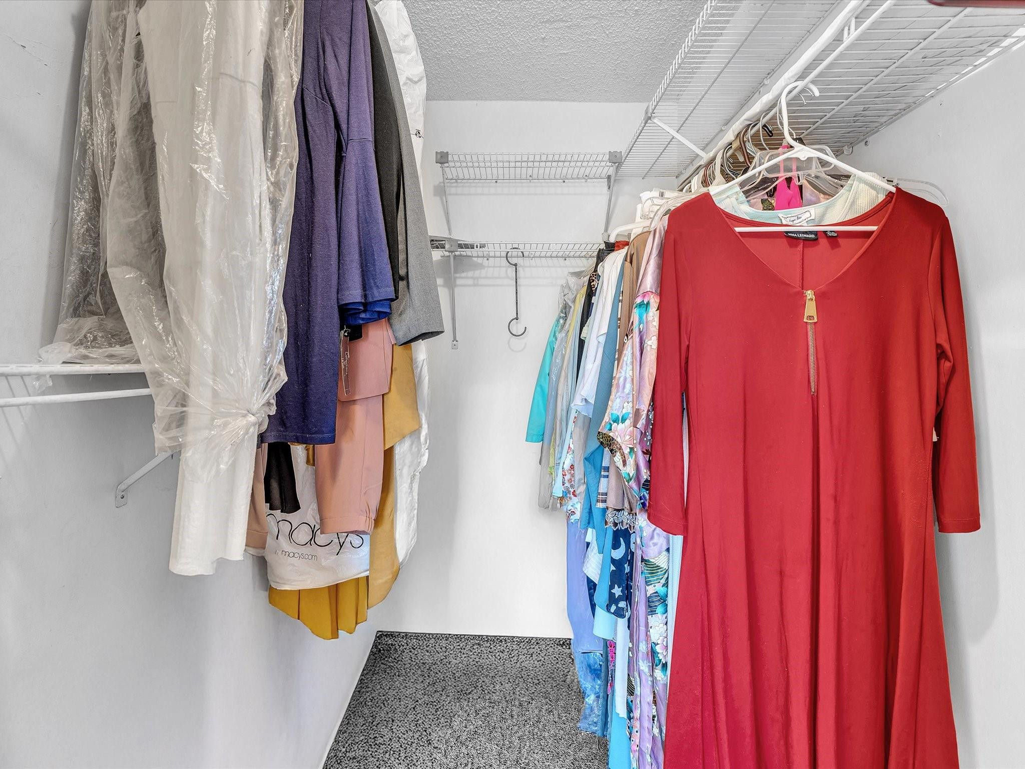 Sunrise Lakes - Residential