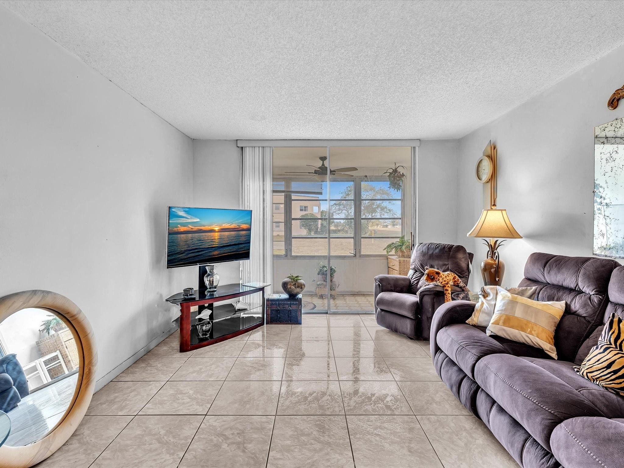 Sunrise Lakes - Residential