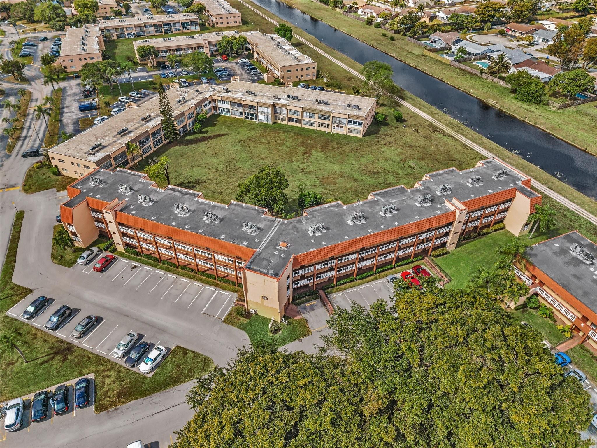 Sunrise Lakes - Residential