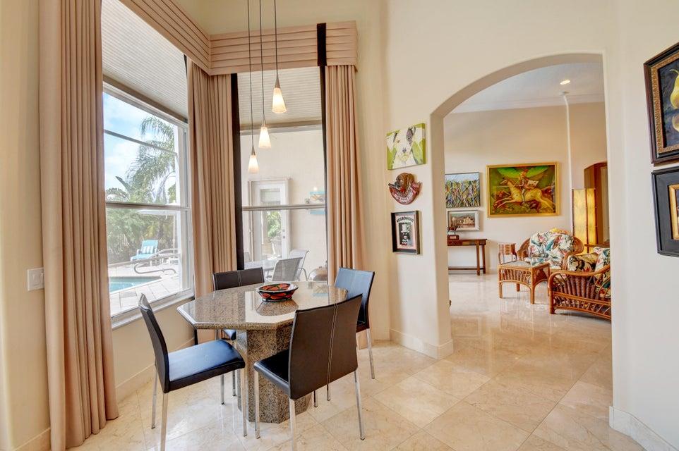 VALENCIA SHORES - Residential