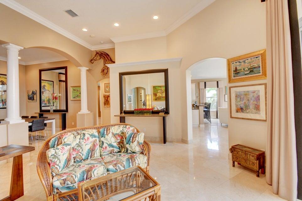 VALENCIA SHORES - Residential