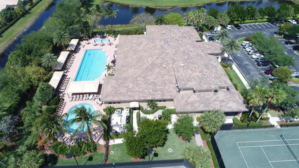 VALENCIA SHORES - Residential