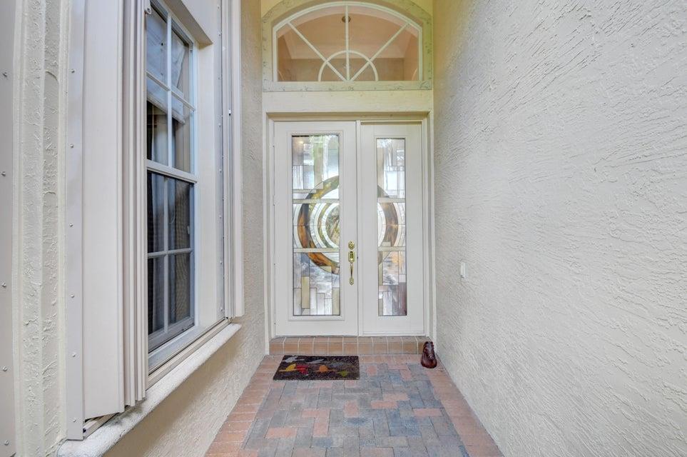 VALENCIA SHORES - Residential