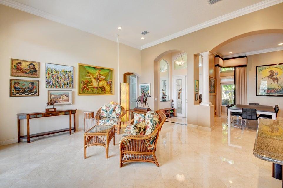 VALENCIA SHORES - Residential