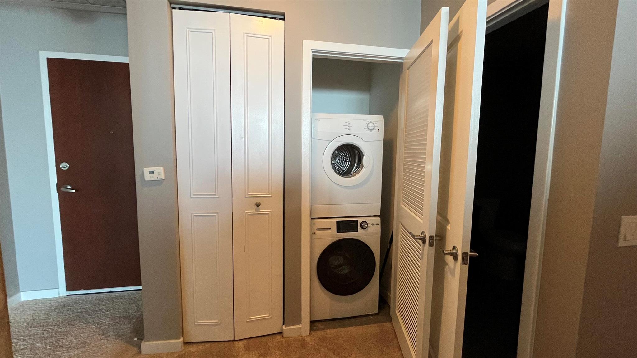 EDGE CONDO NO ONE - Residential Lease