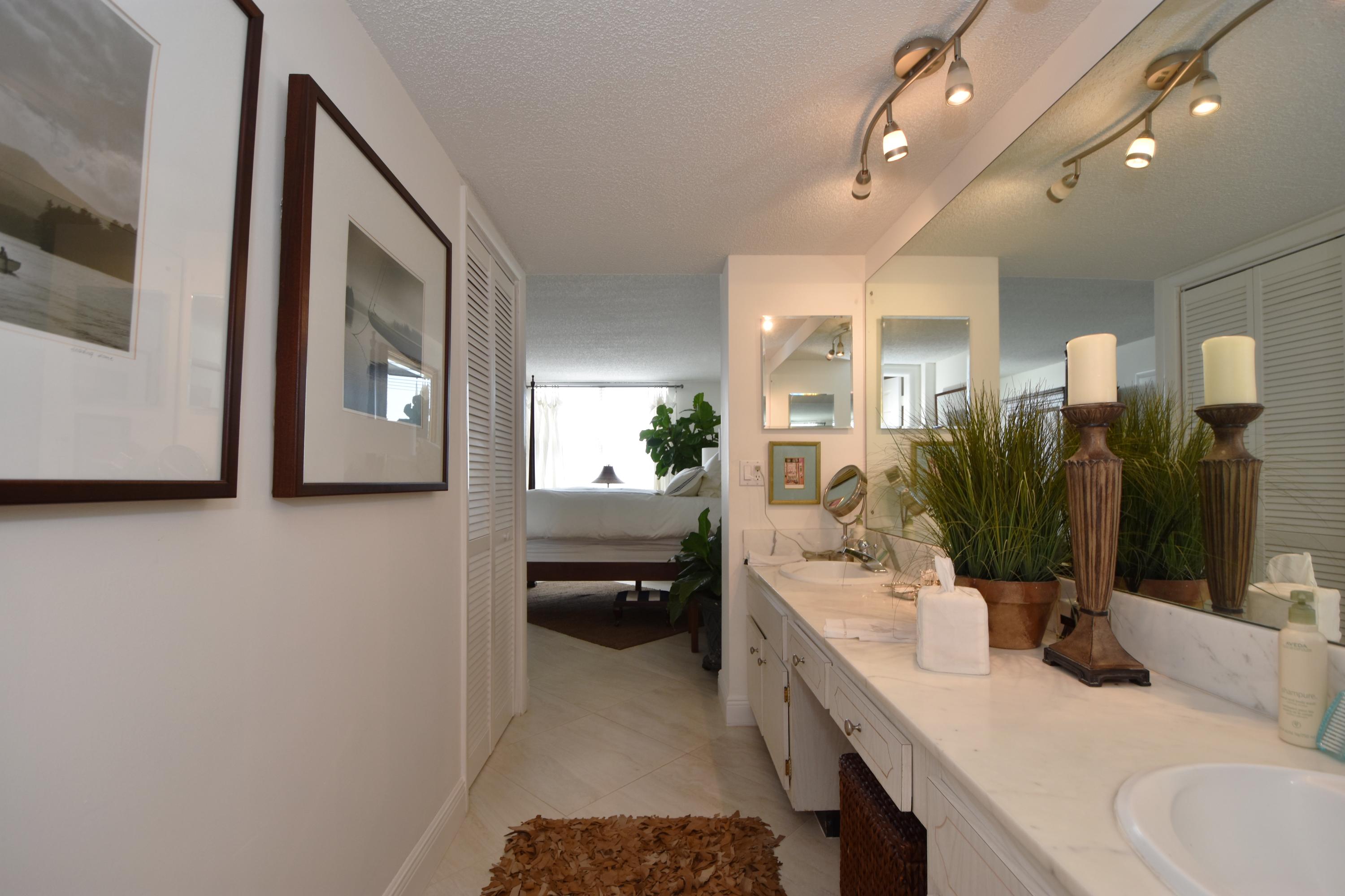 VENETIAN CONDO - Residential