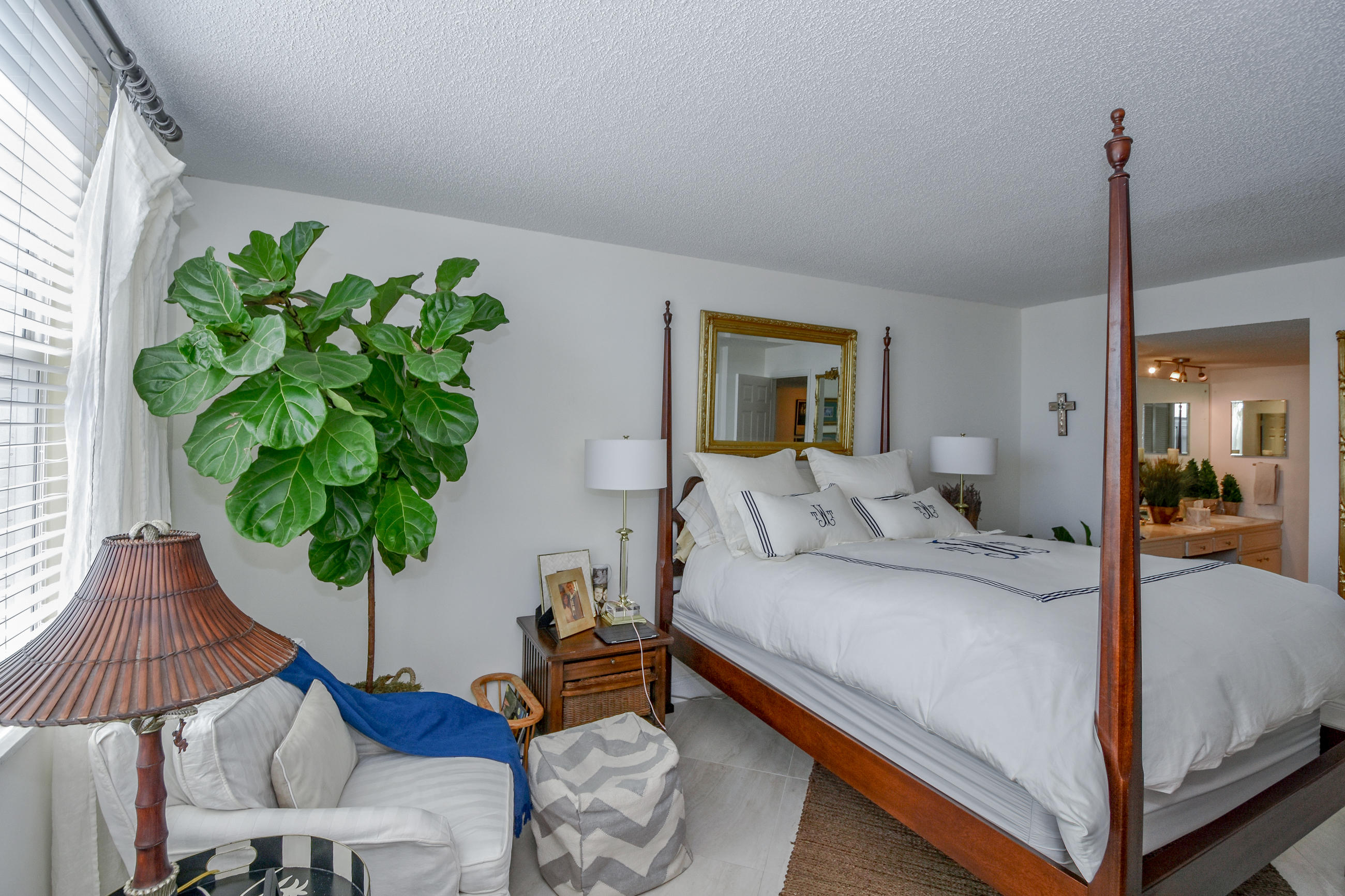 VENETIAN CONDO - Residential