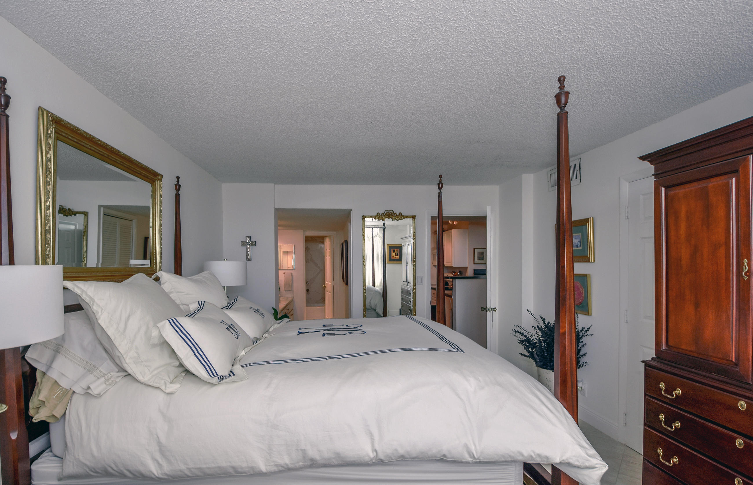 VENETIAN CONDO - Residential