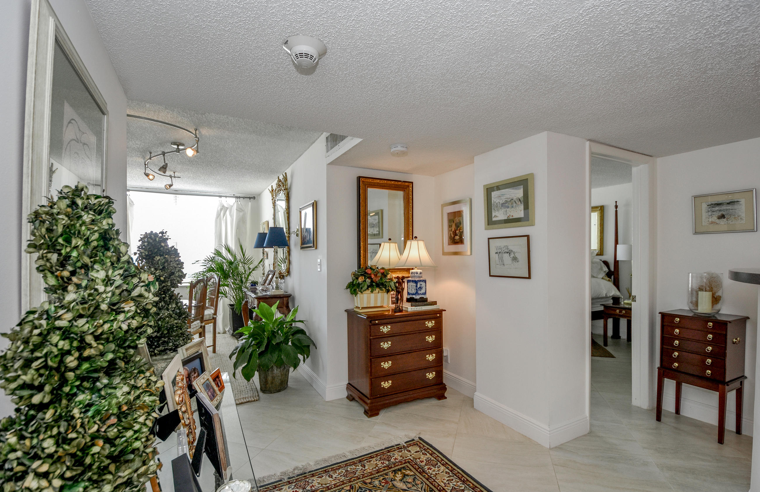VENETIAN CONDO - Residential