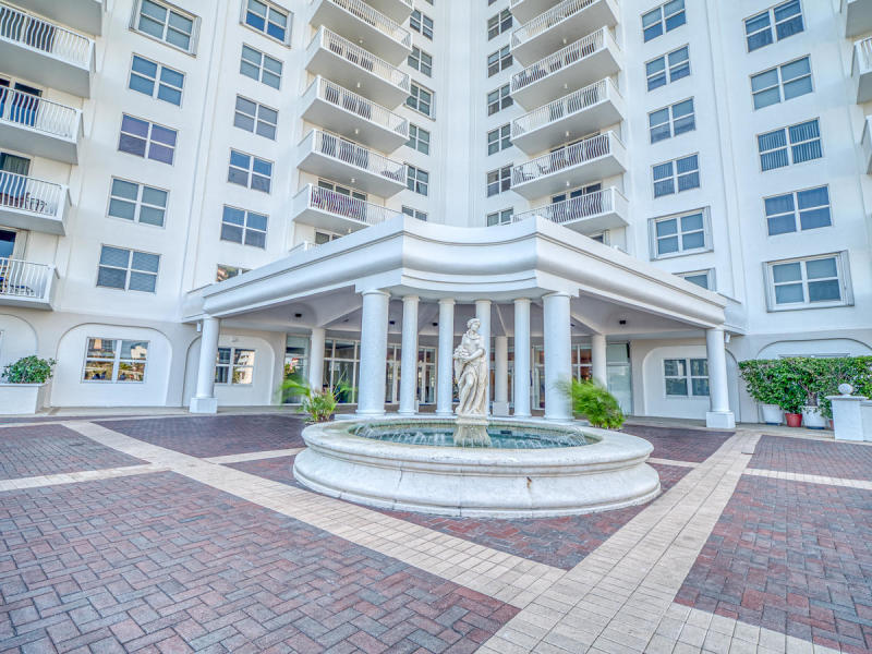 VENETIAN CONDO - Residential