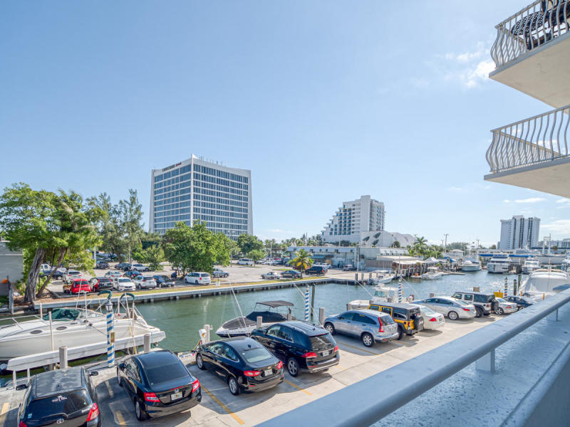 VENETIAN CONDO - Residential