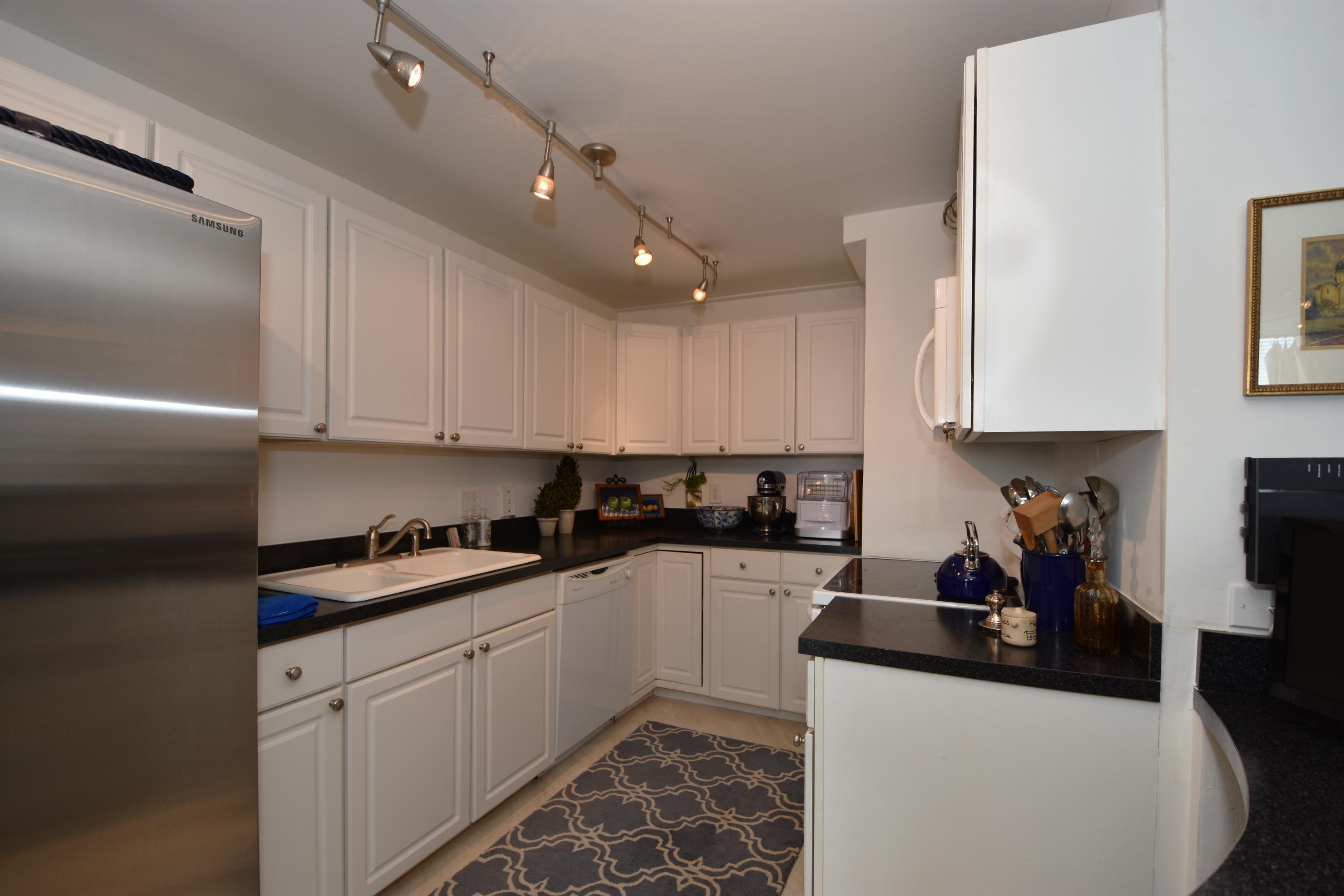 VENETIAN CONDO - Residential