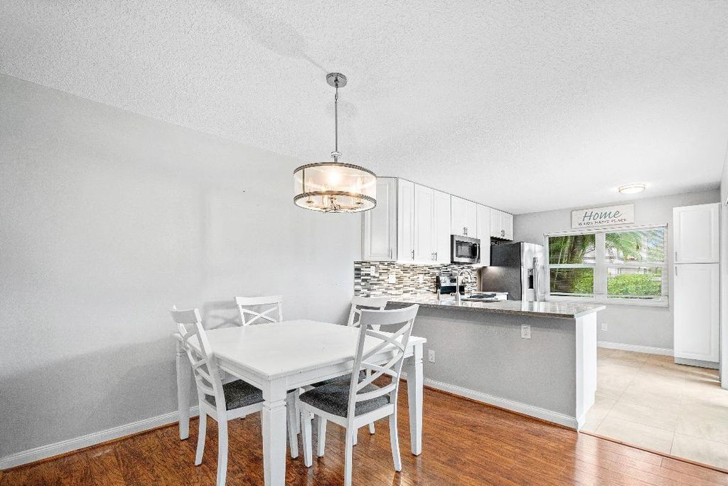 Photo of 43 Essex Court #C, Royal Palm Beach, FL 33411 (MLS # R11127112)