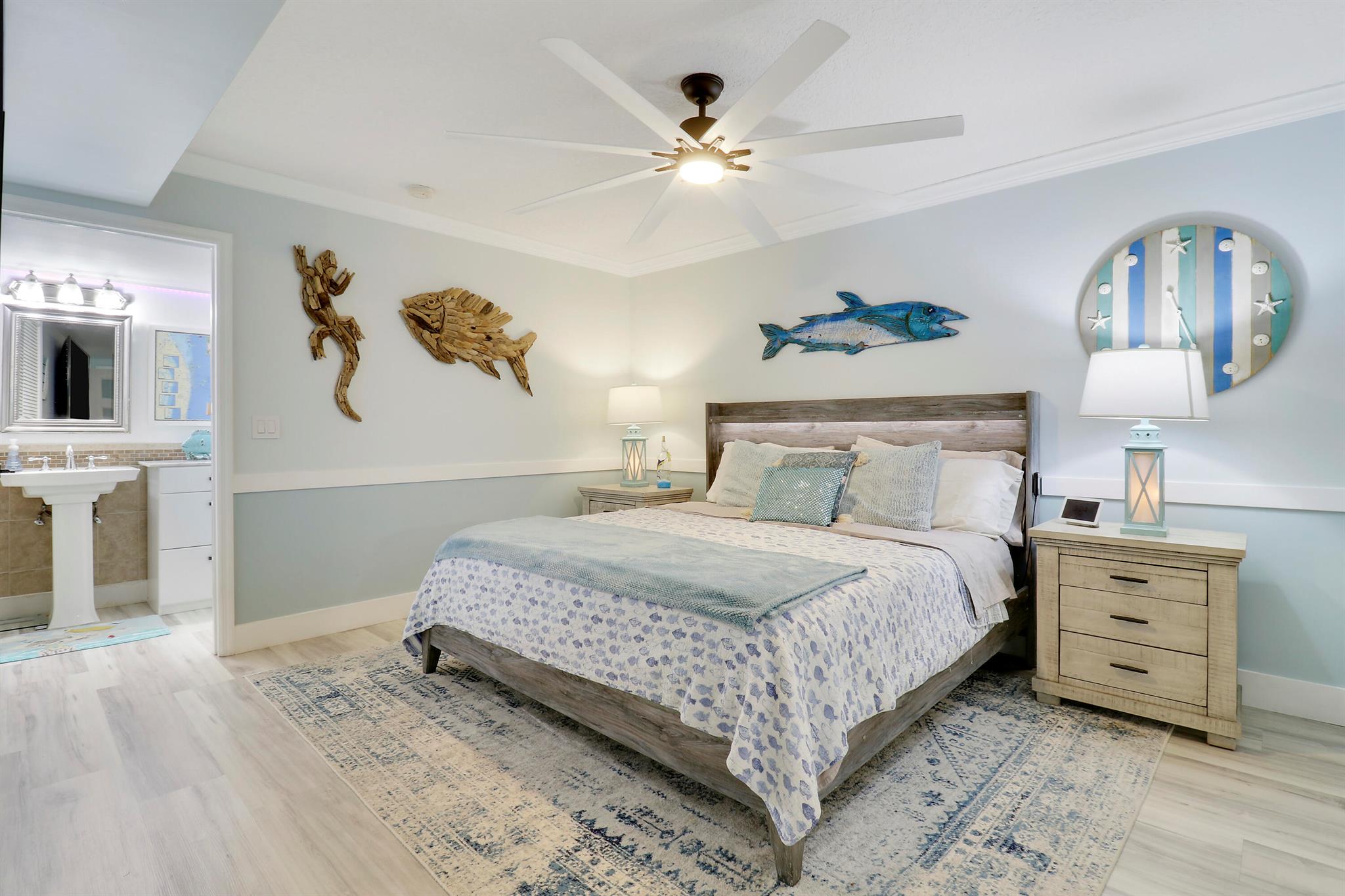 HAMPTON HOUSE CONDO - Residential