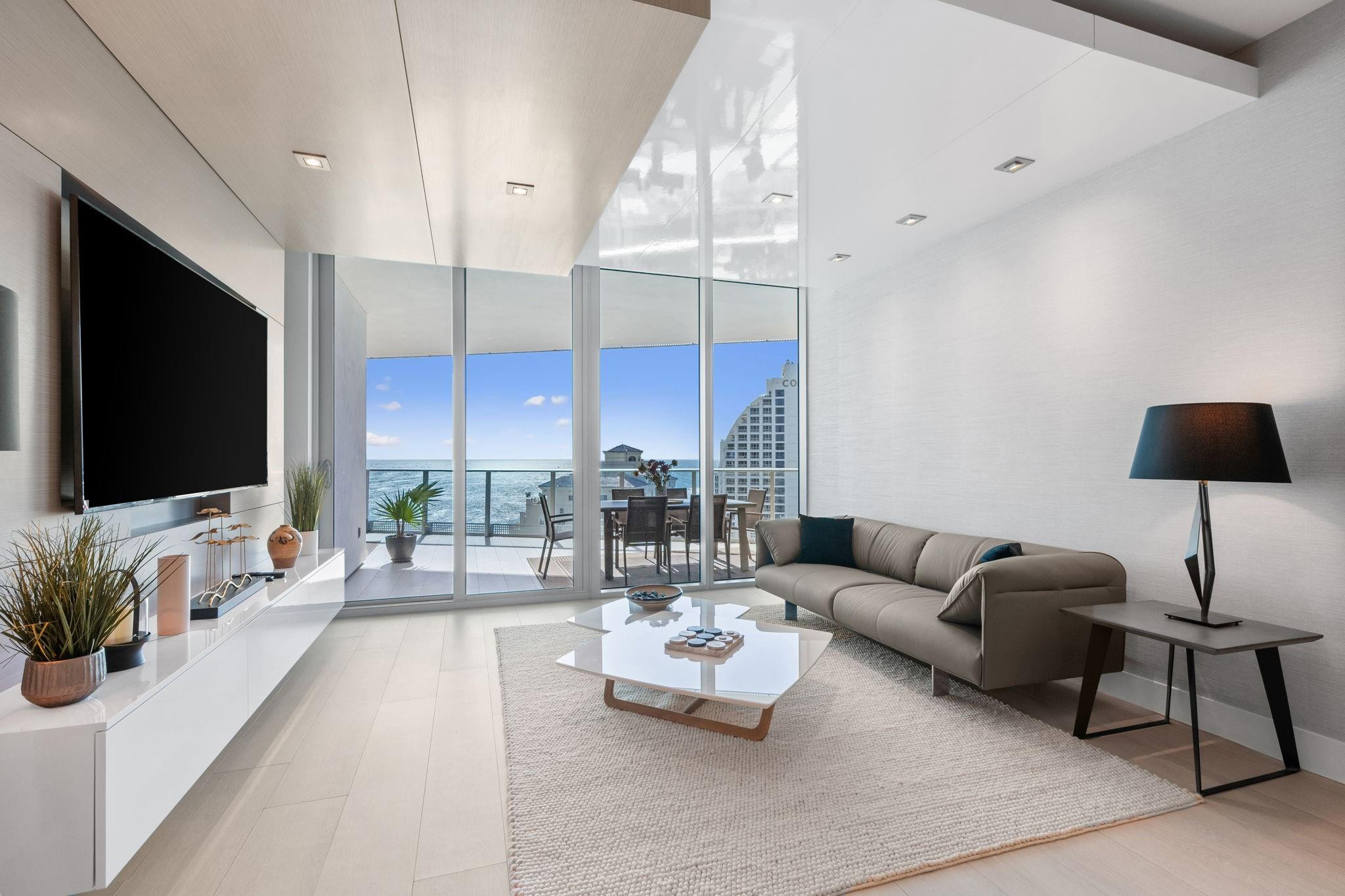 Paramount - Residential