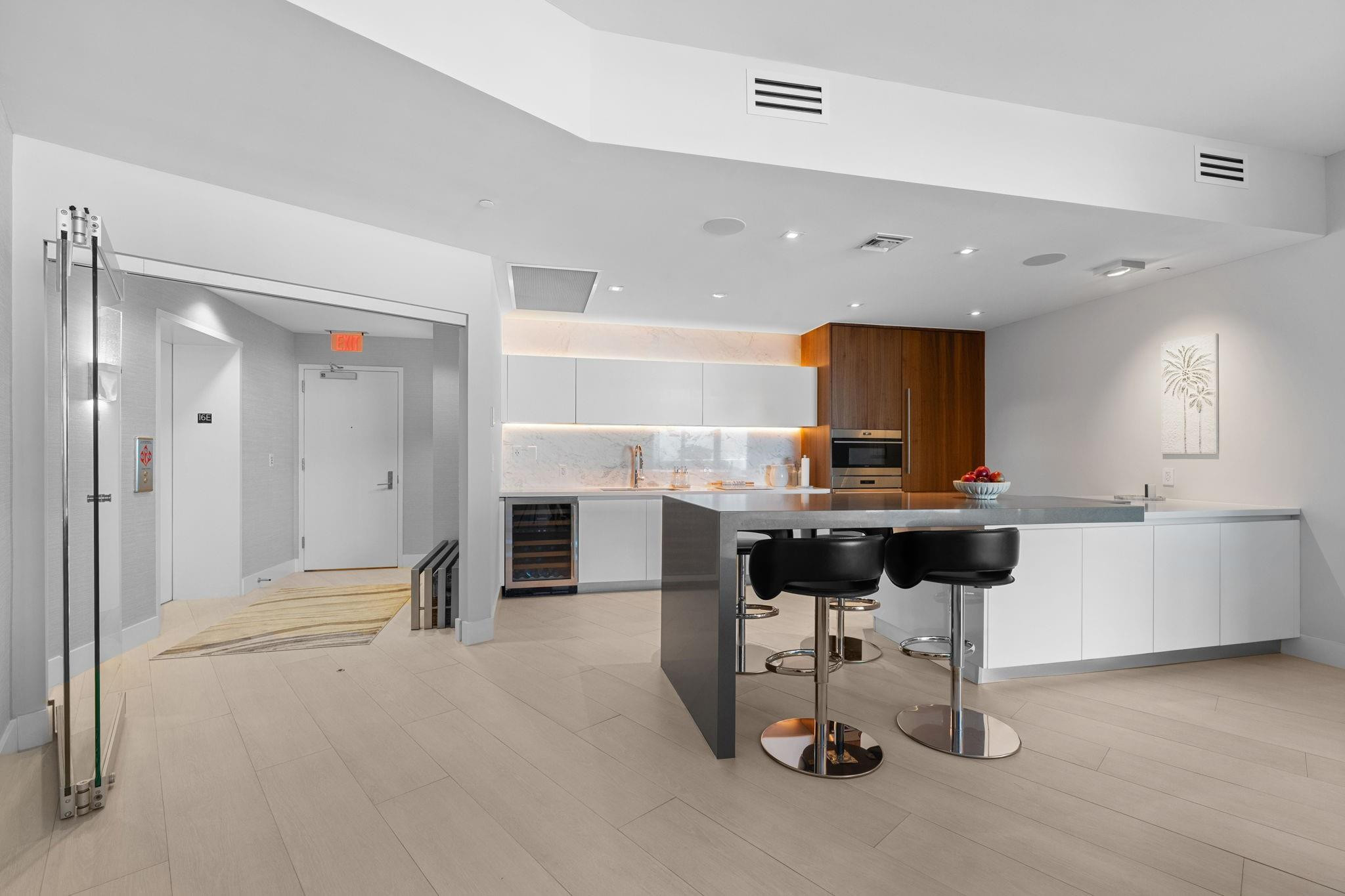 Paramount - Residential