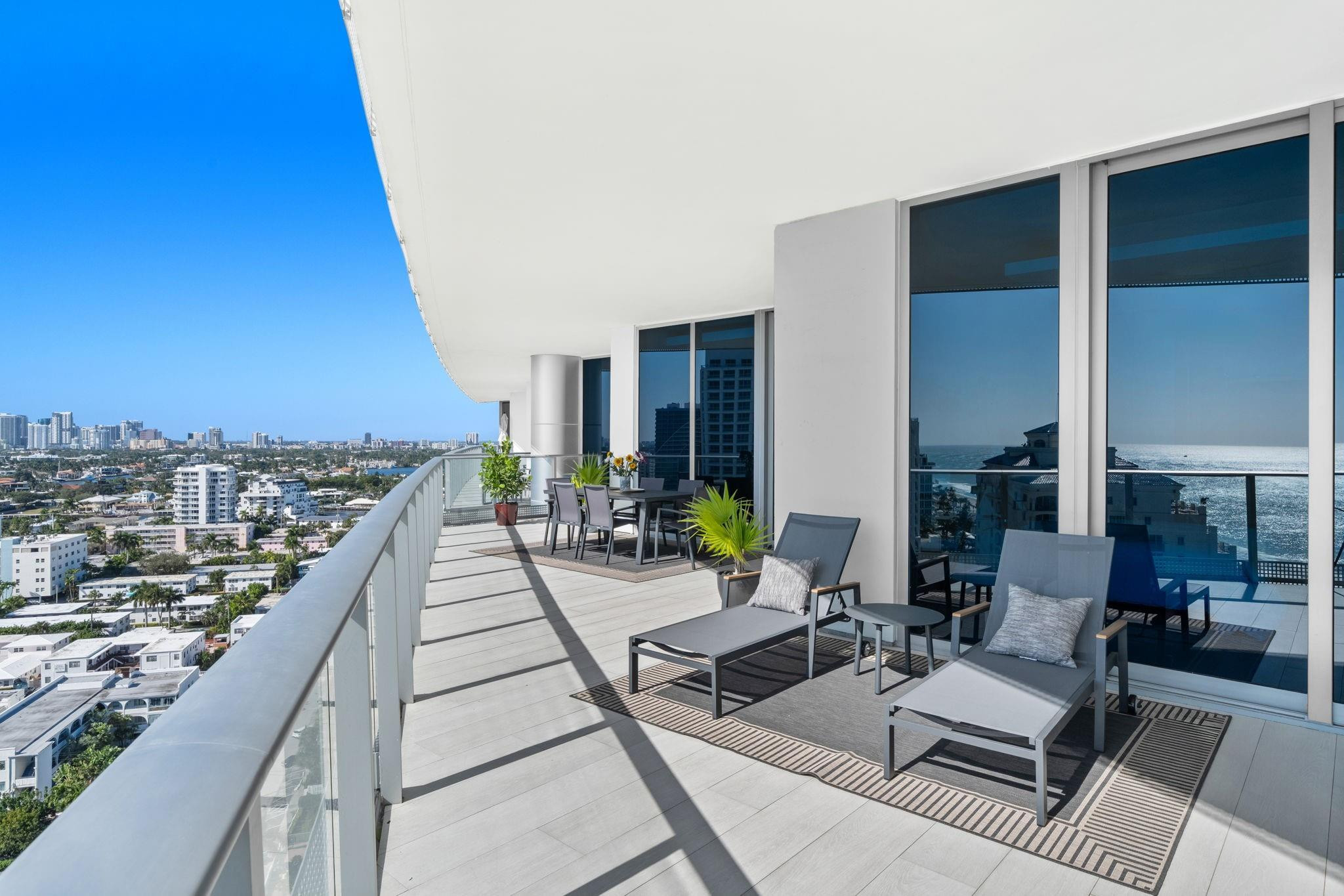 Paramount - Residential