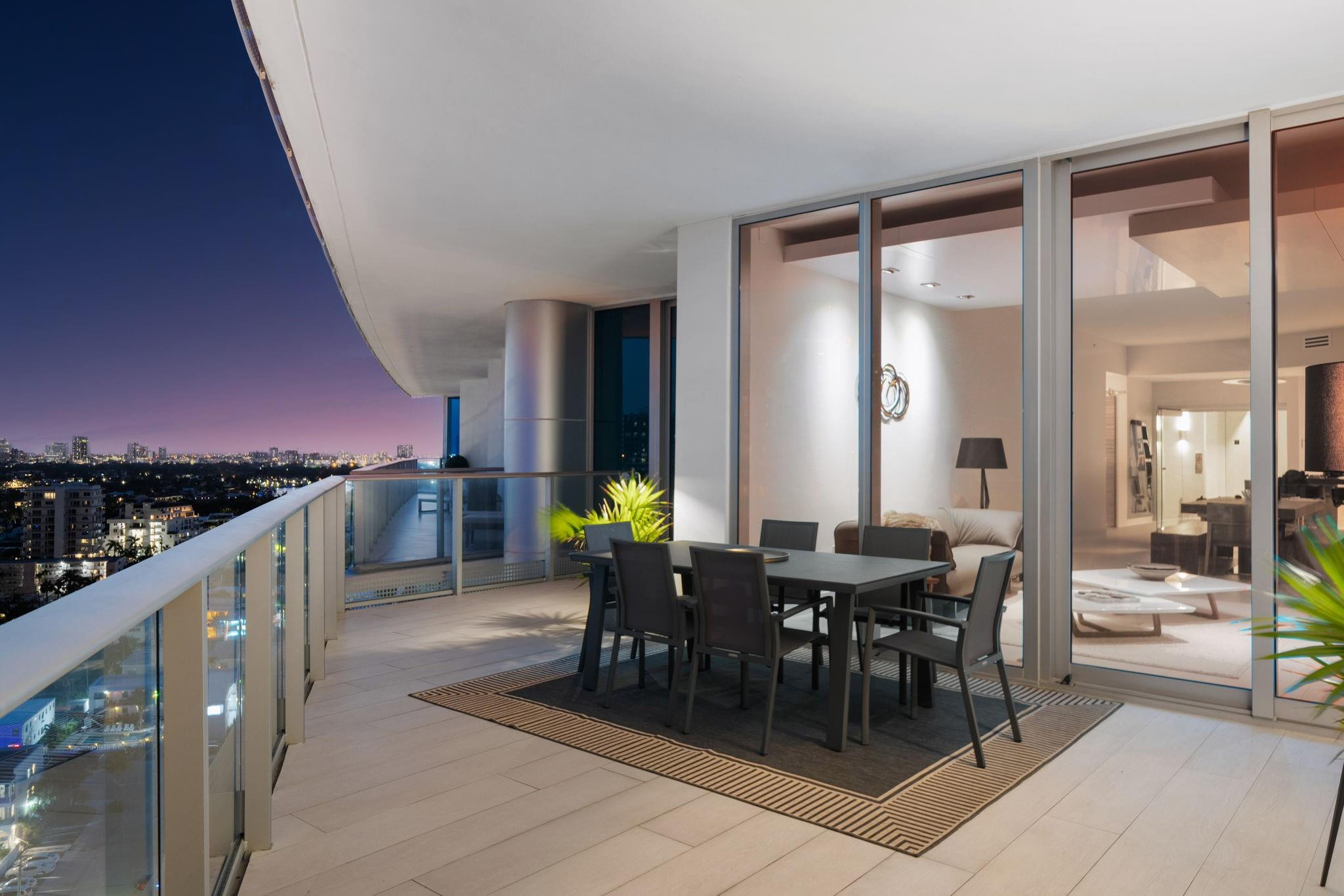 Paramount - Residential