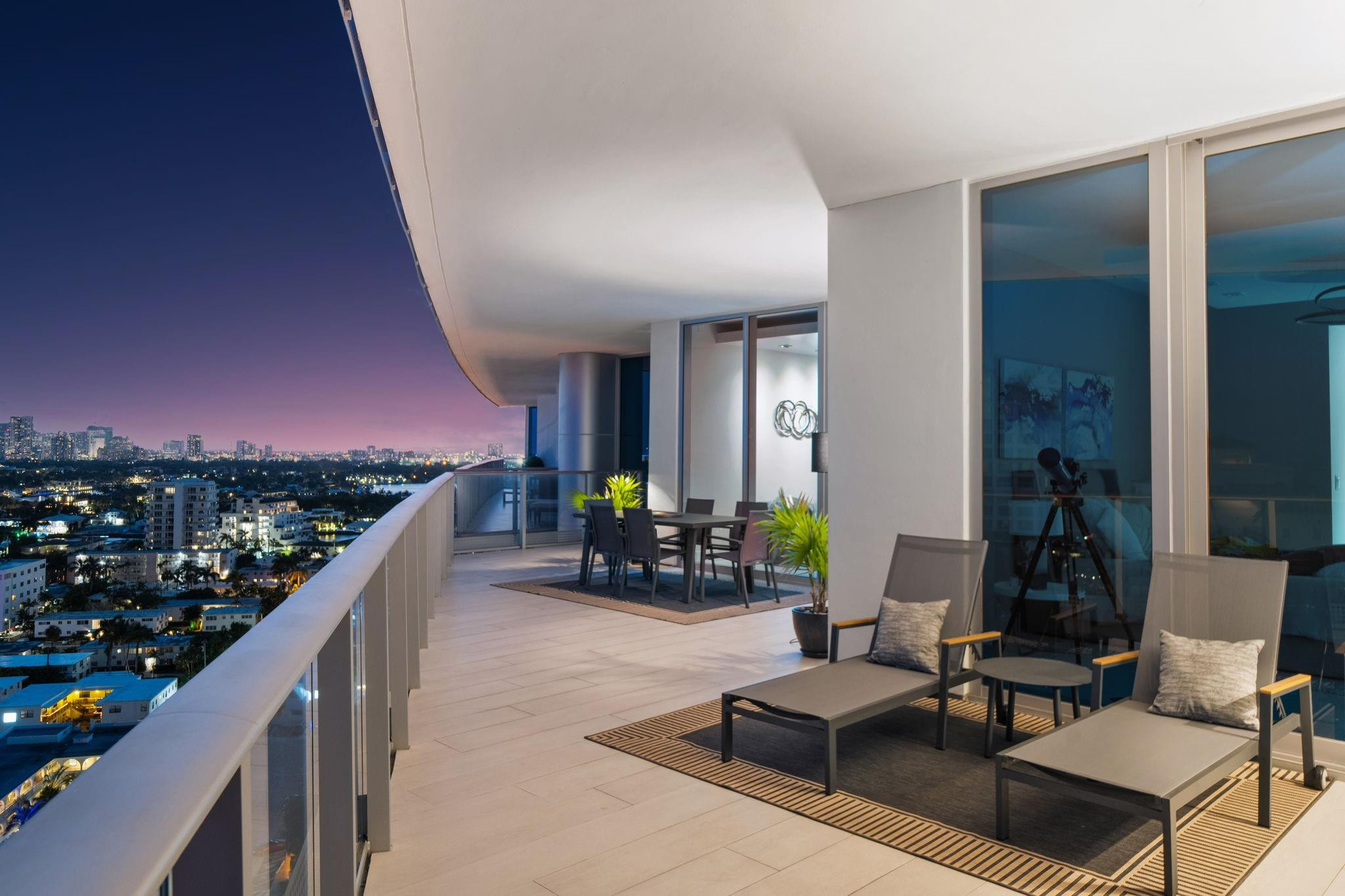 Paramount - Residential