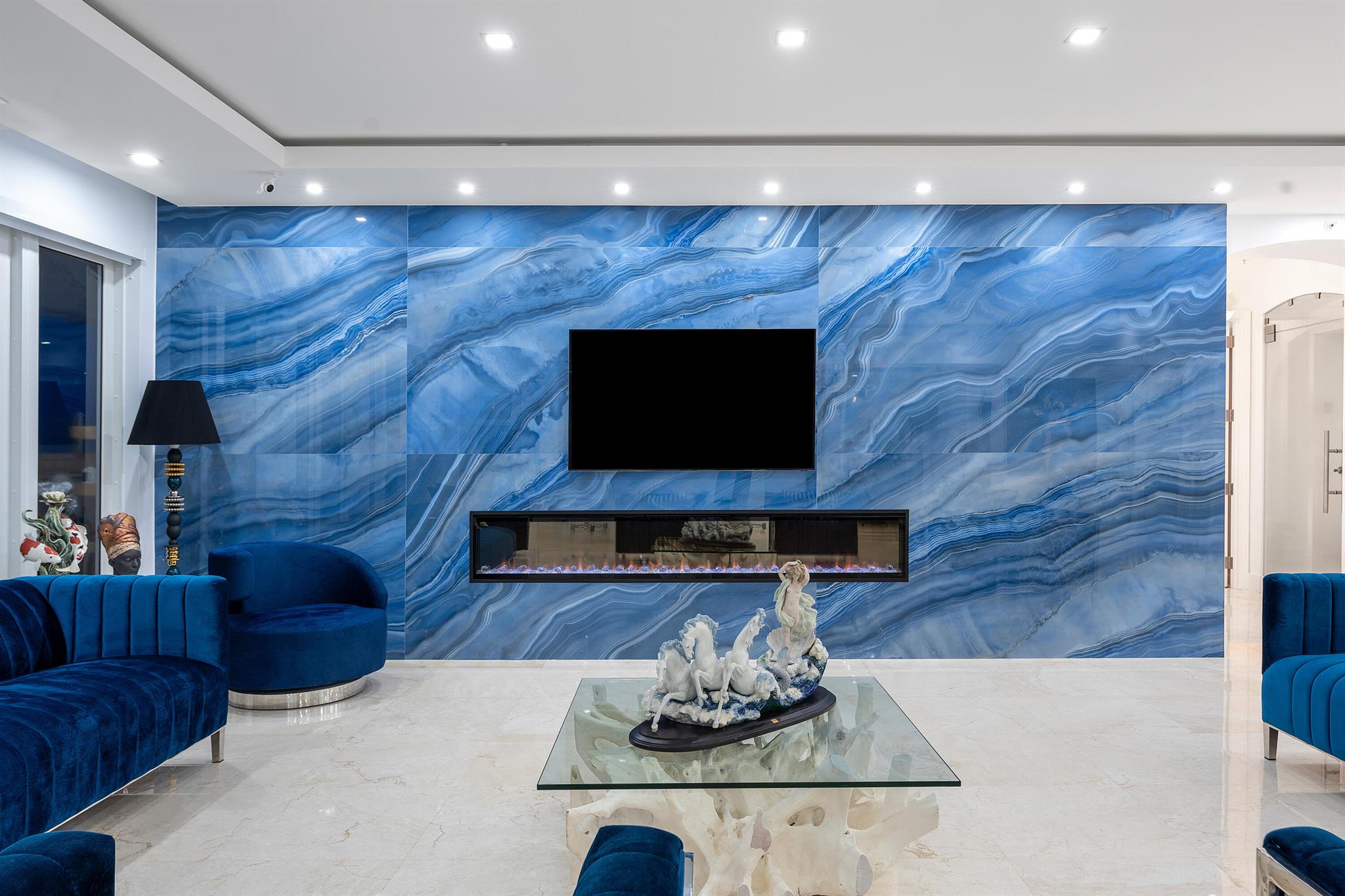 ATHENA CONDO - Residential