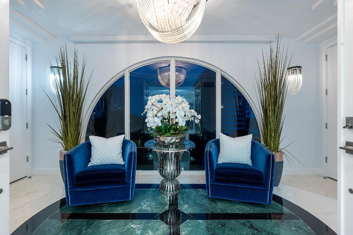 ATHENA CONDO - Residential