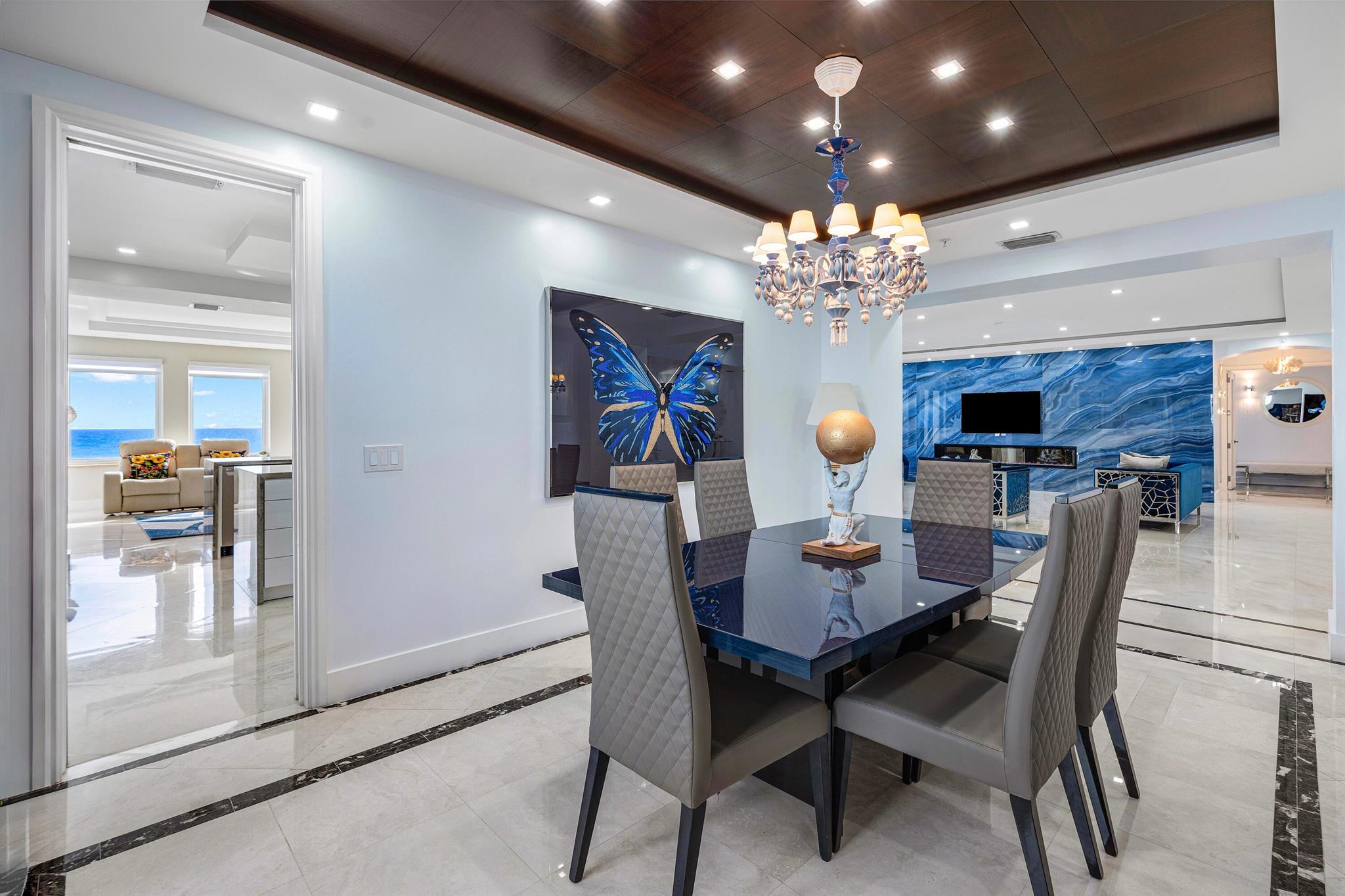 ATHENA CONDO - Residential