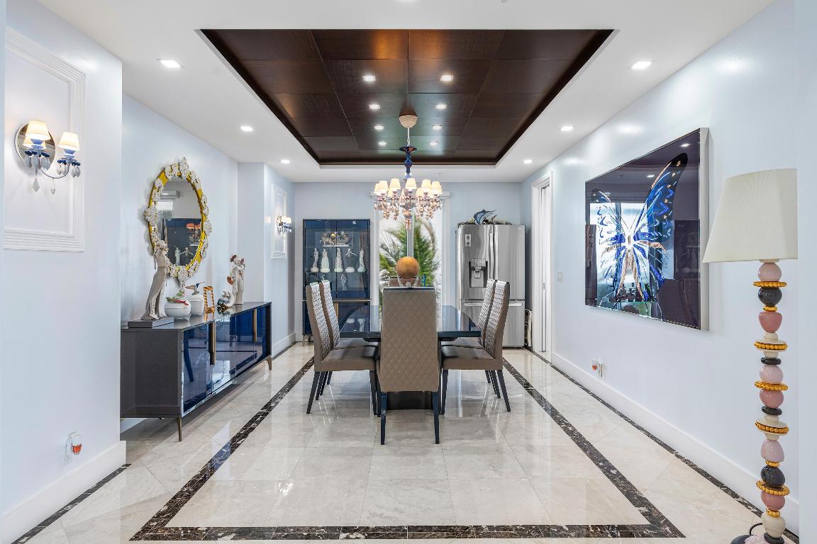 ATHENA CONDO - Residential