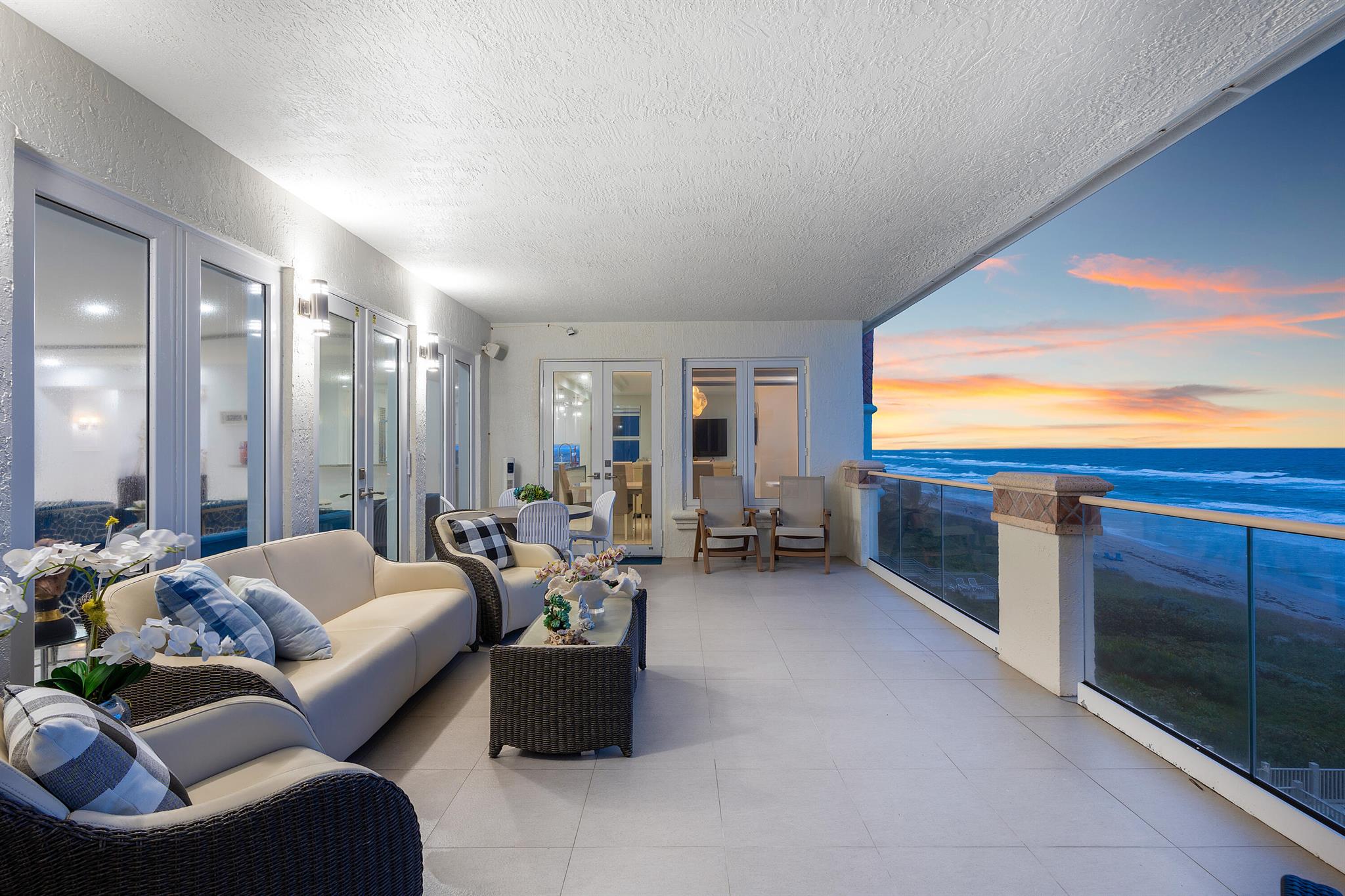 ATHENA CONDO - Residential