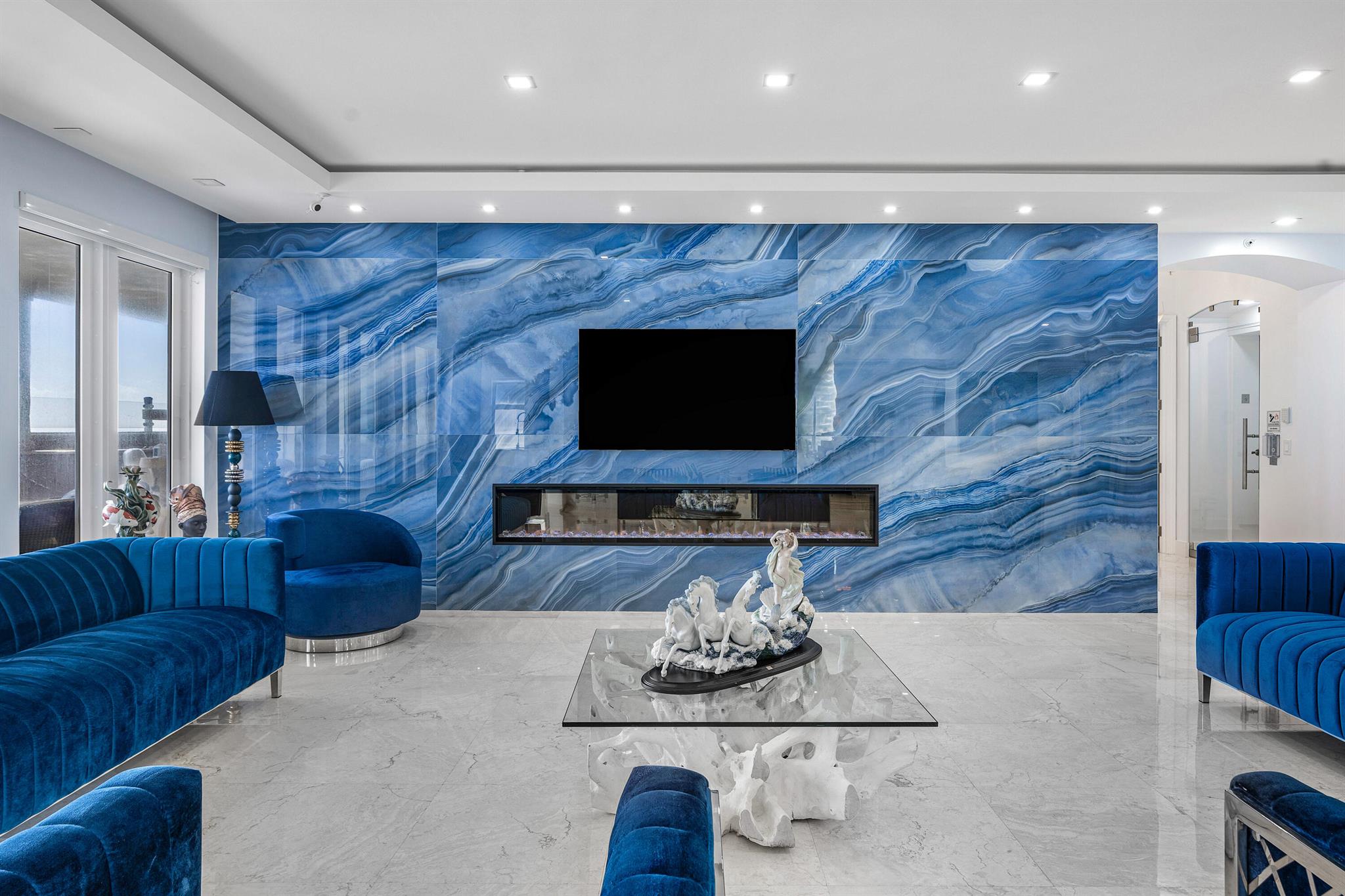 ATHENA CONDO - Residential