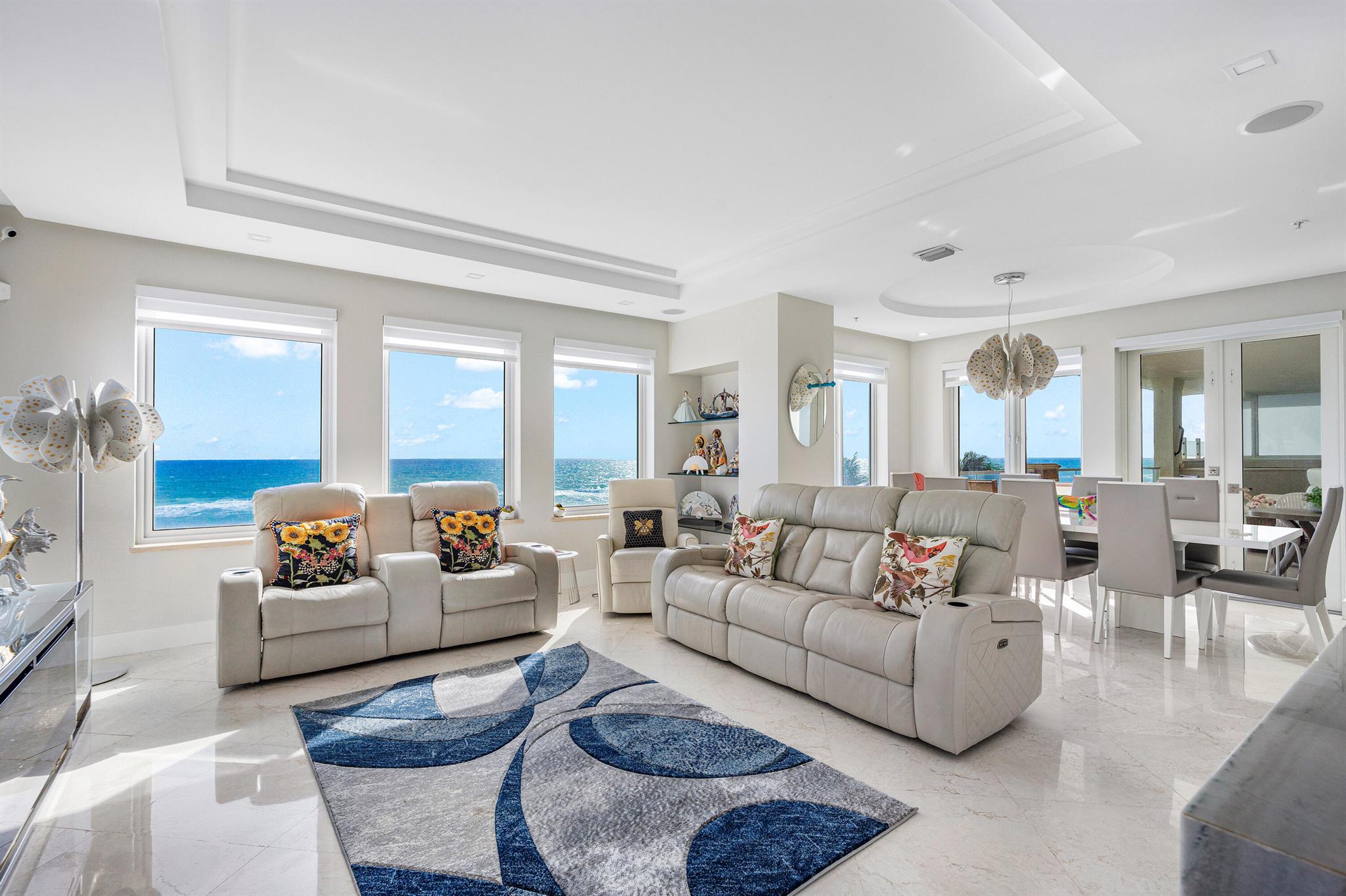 ATHENA CONDO - Residential