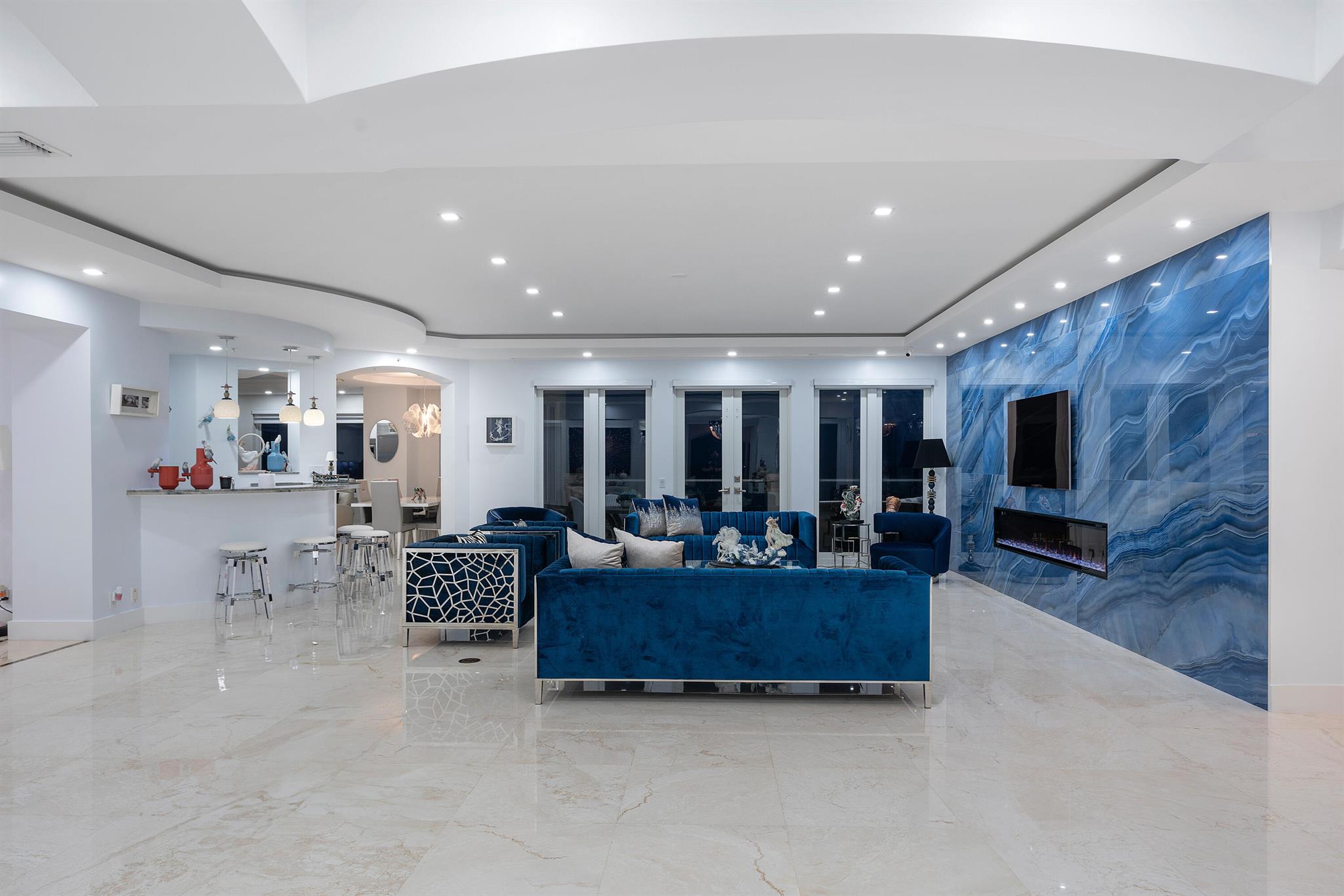 ATHENA CONDO - Residential