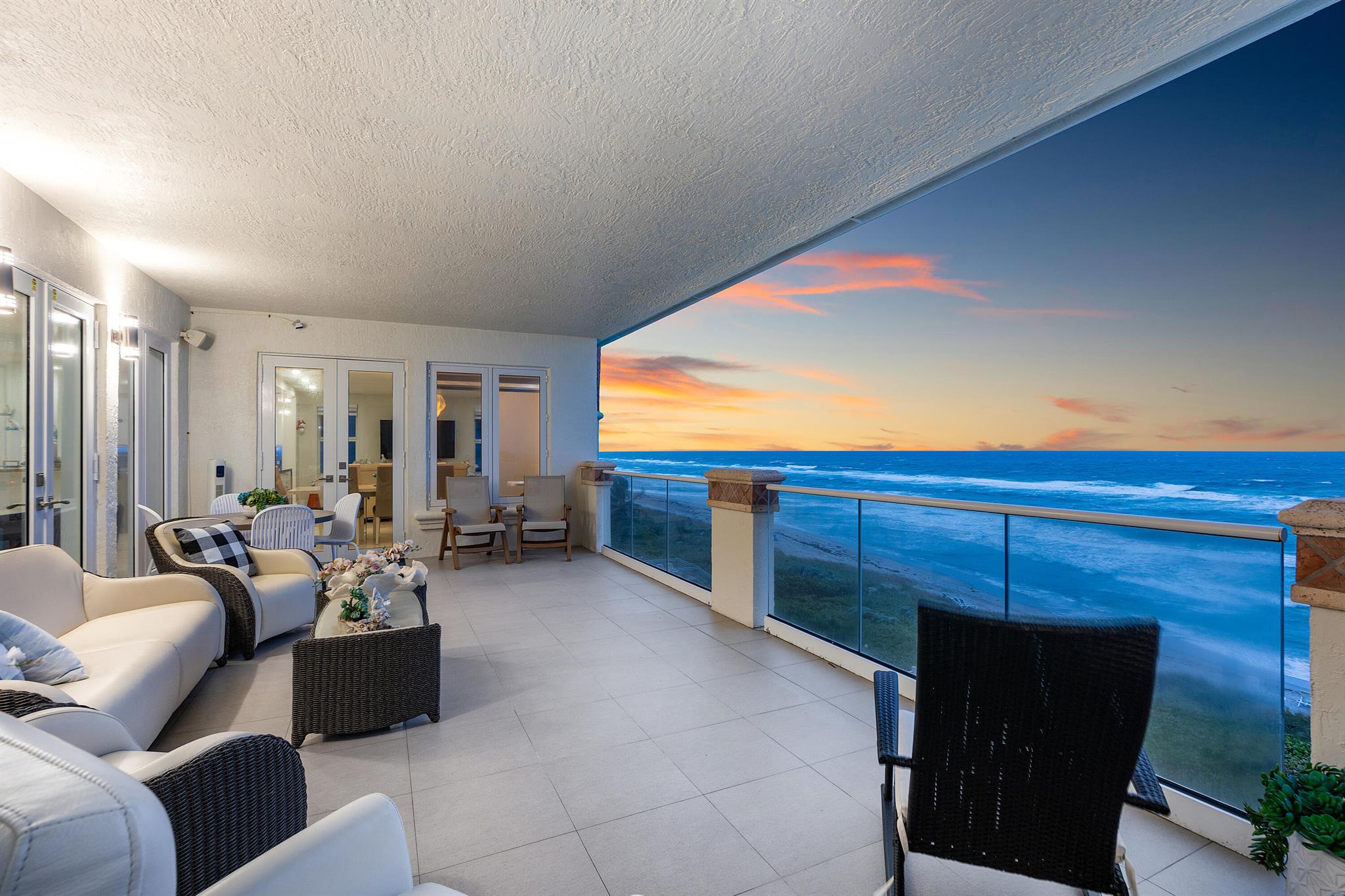 ATHENA CONDO - Residential