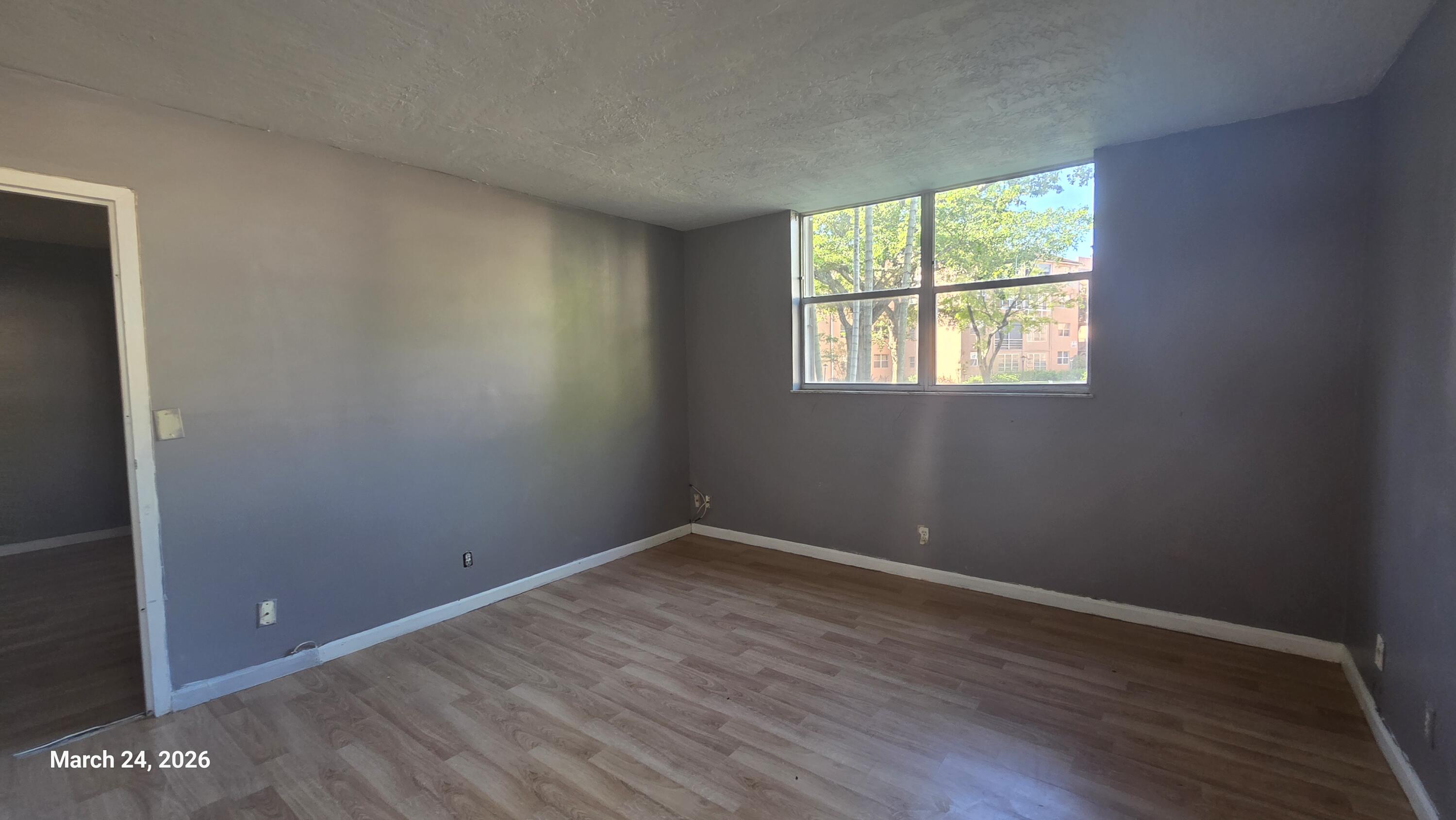 SOMERSET NO SEVEN CONDO - Residential