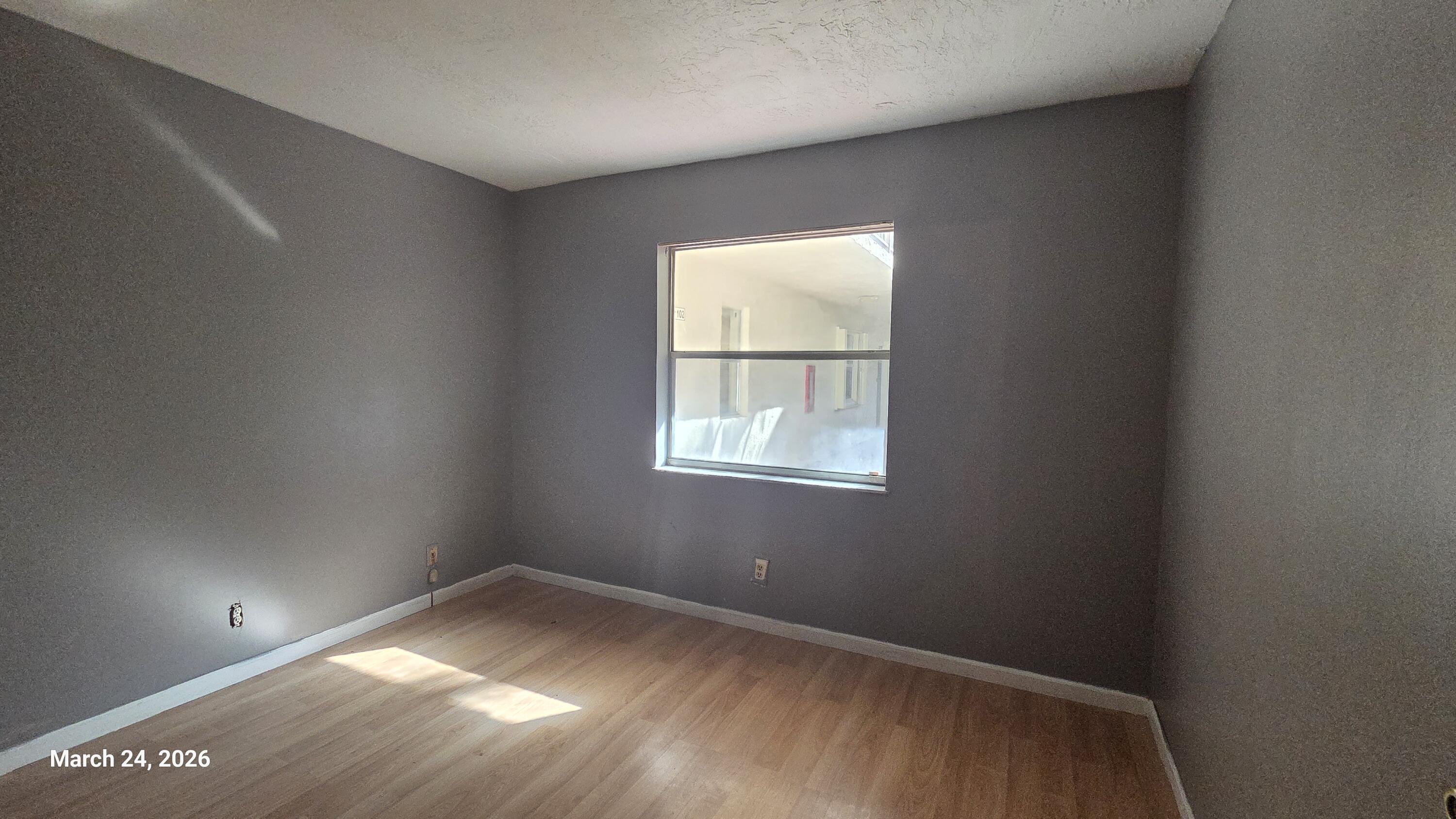 View photos, virtual tours, details... 2801 Somerset Drive 101