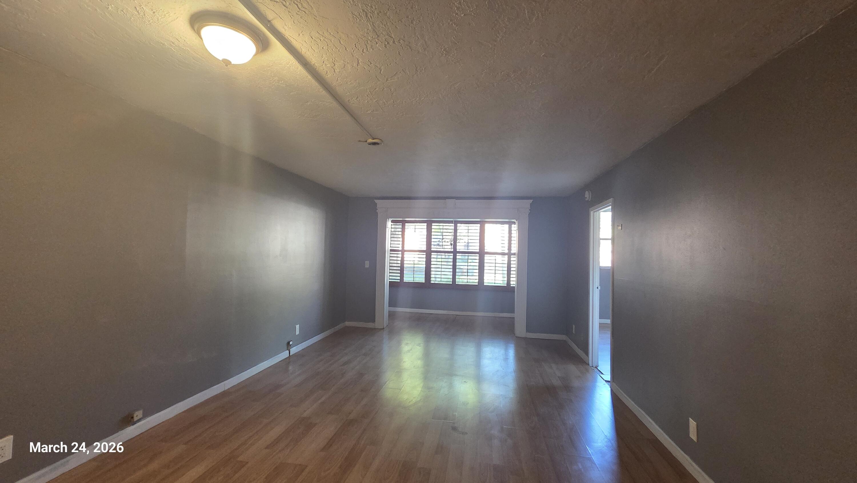 View photos, virtual tours, details... 2801 Somerset Drive 101