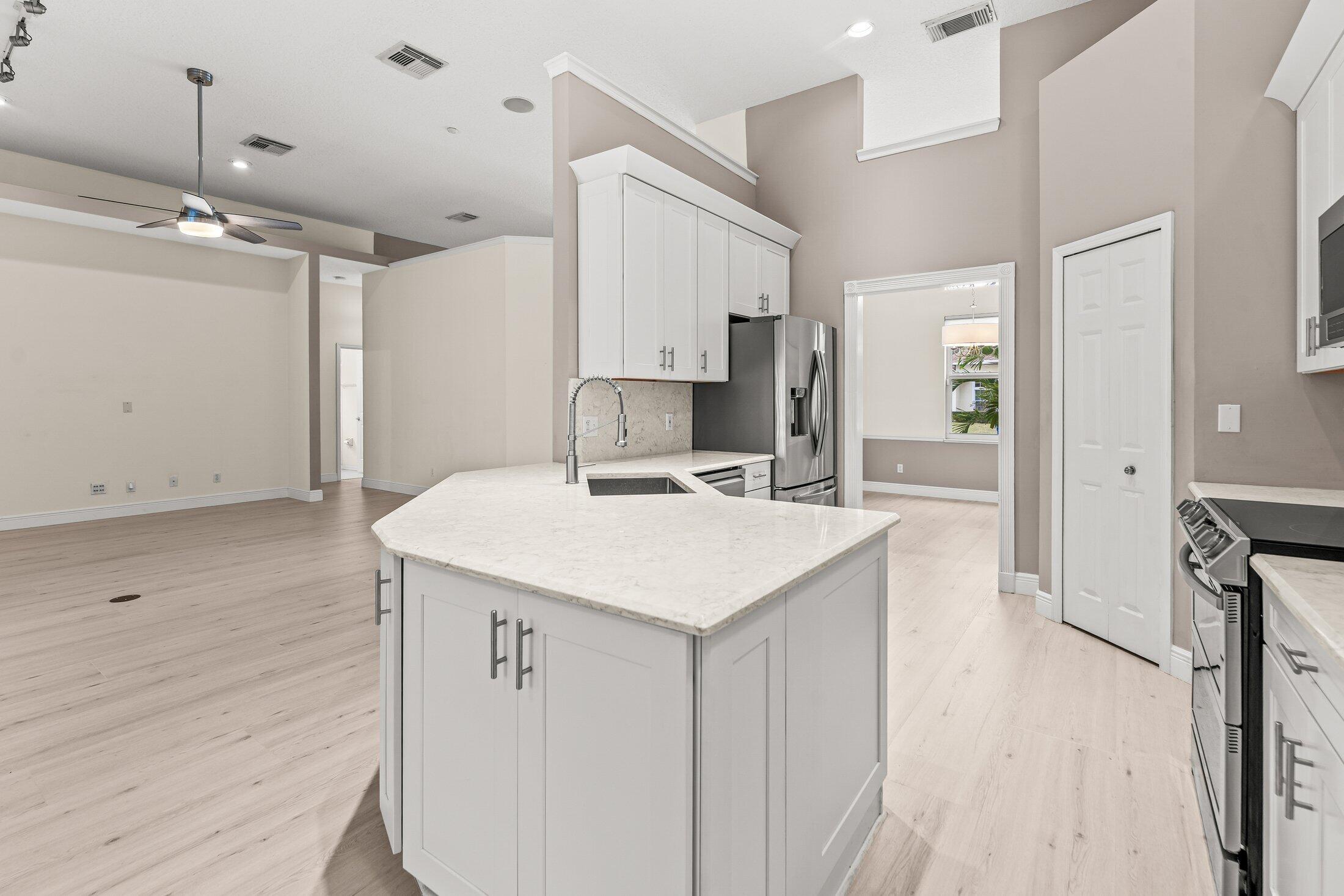 The Reef in Rocky Point - Residential