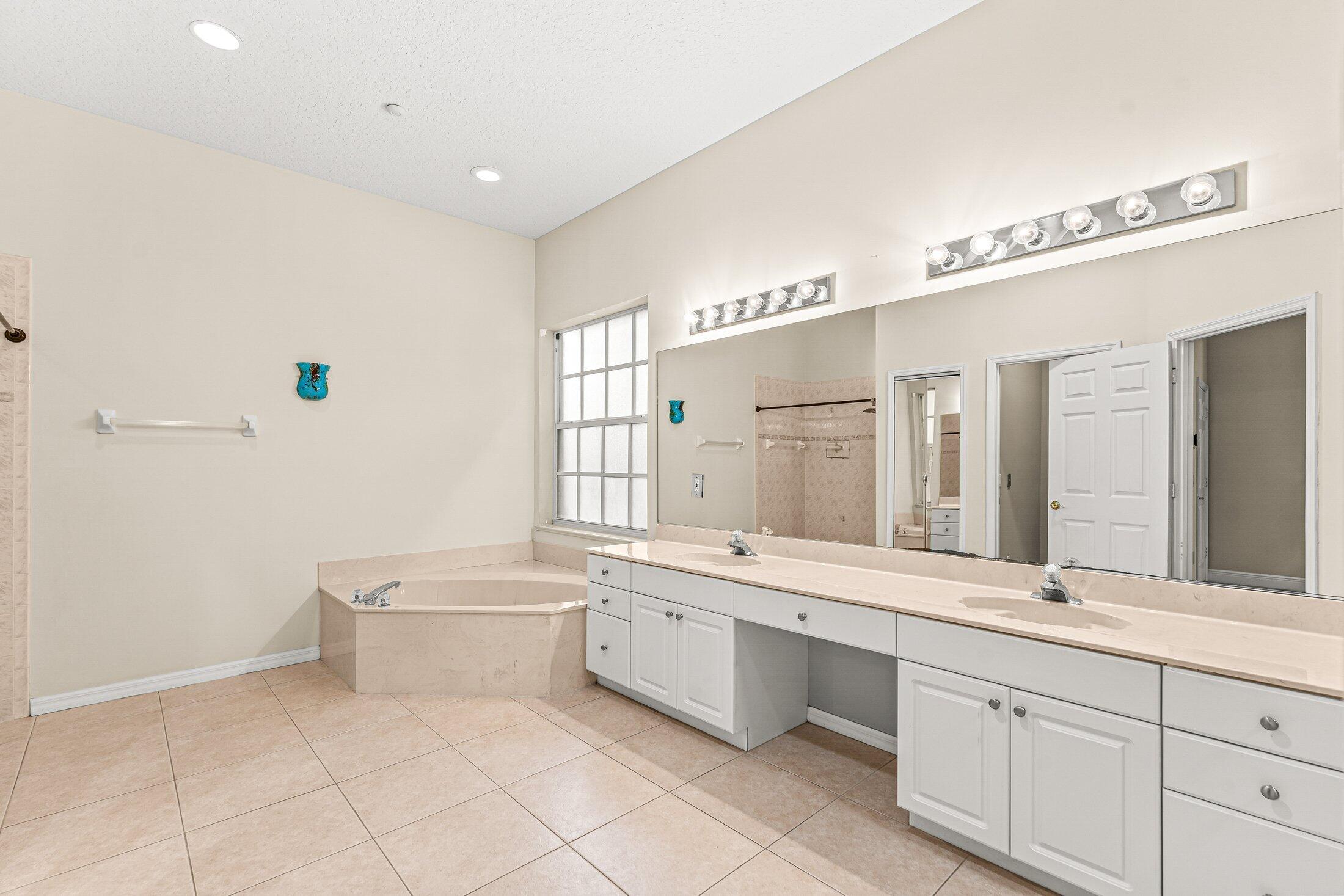 The Reef in Rocky Point - Residential