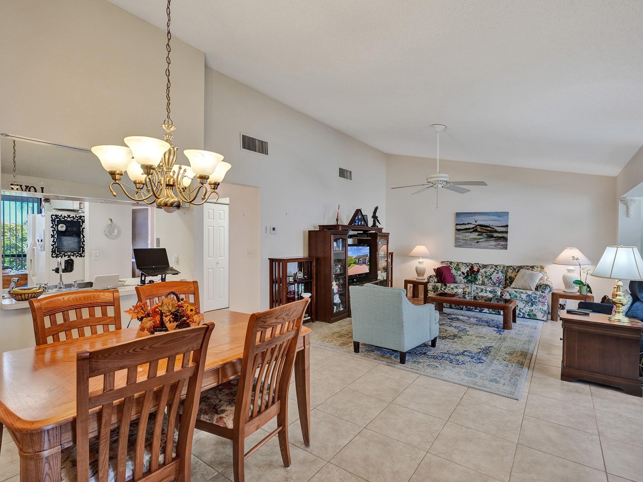 The Meadows Of Crystal La - Residential